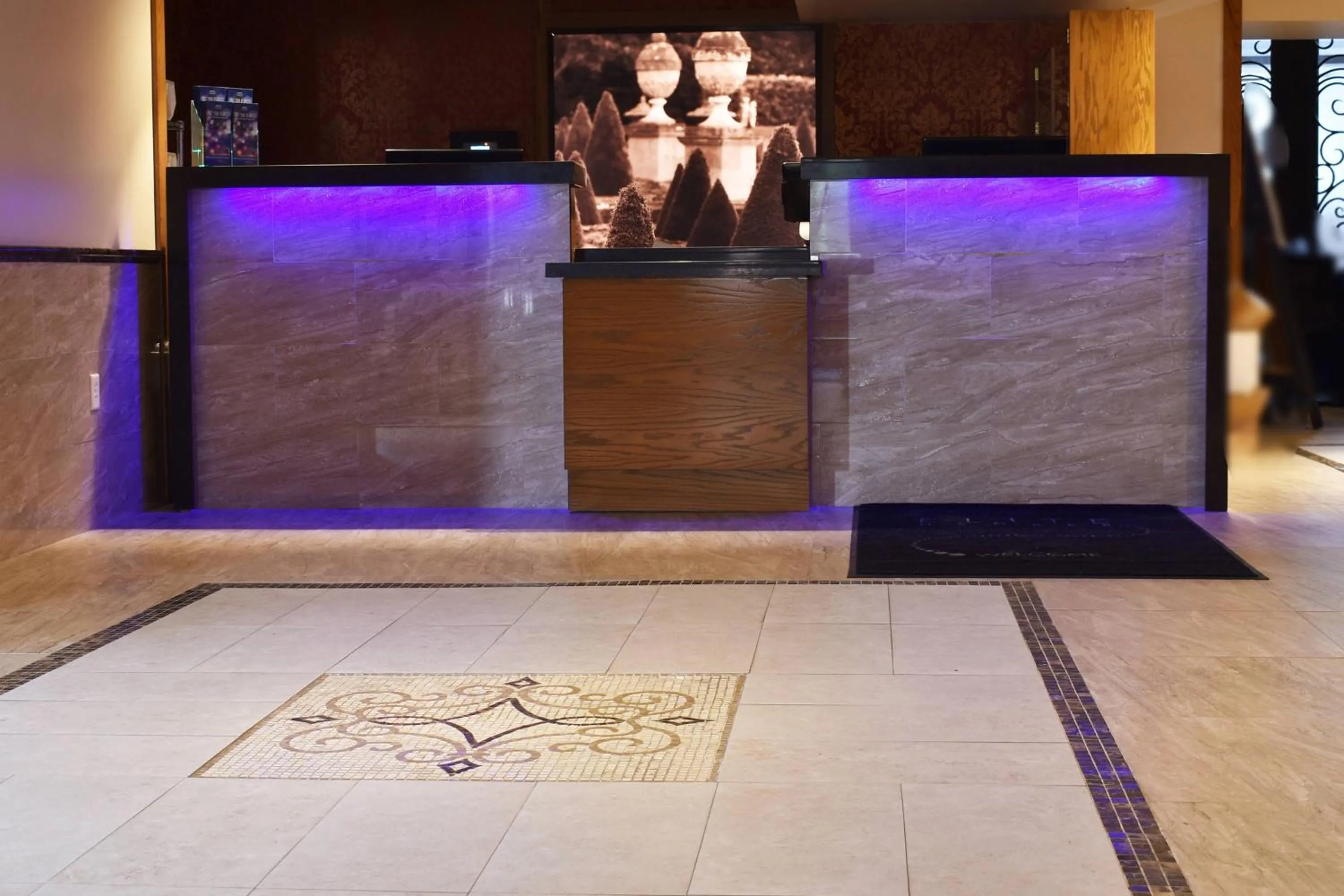 Lobby or reception in Delta Hotels by Marriott Indianapolis East