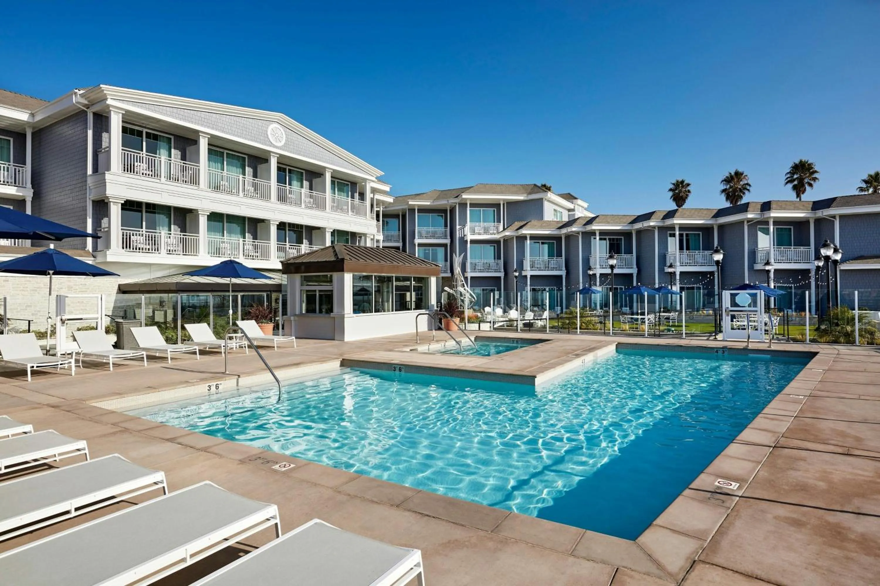 Swimming pool in Vespera Resort on Pismo Beach, Autograph Collection