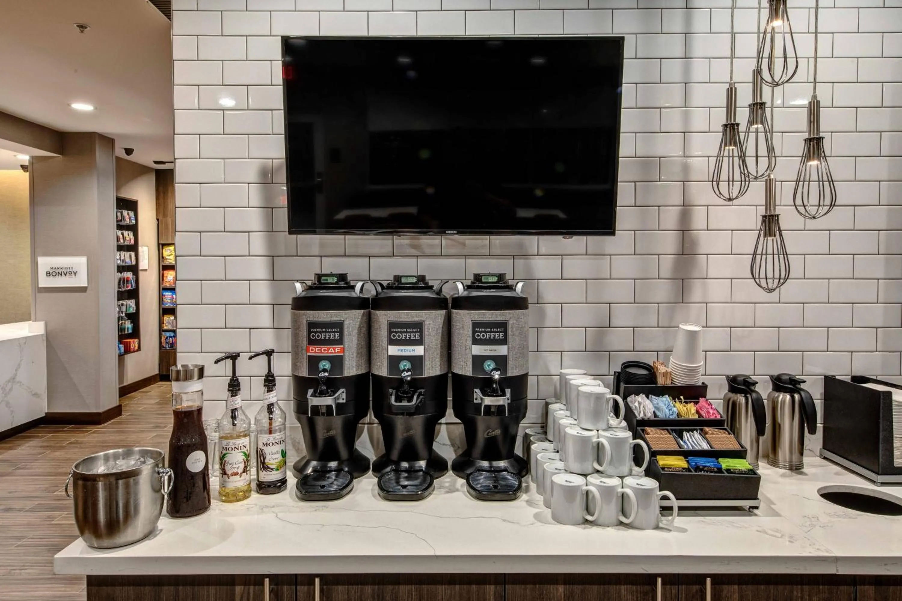 Breakfast in Residence Inn by Marriott Tulsa Midtown