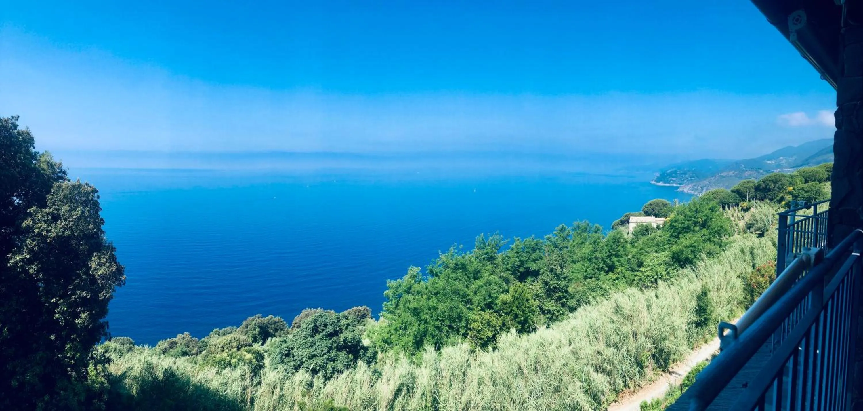 Sea view in Hotel La Giada del Mesco