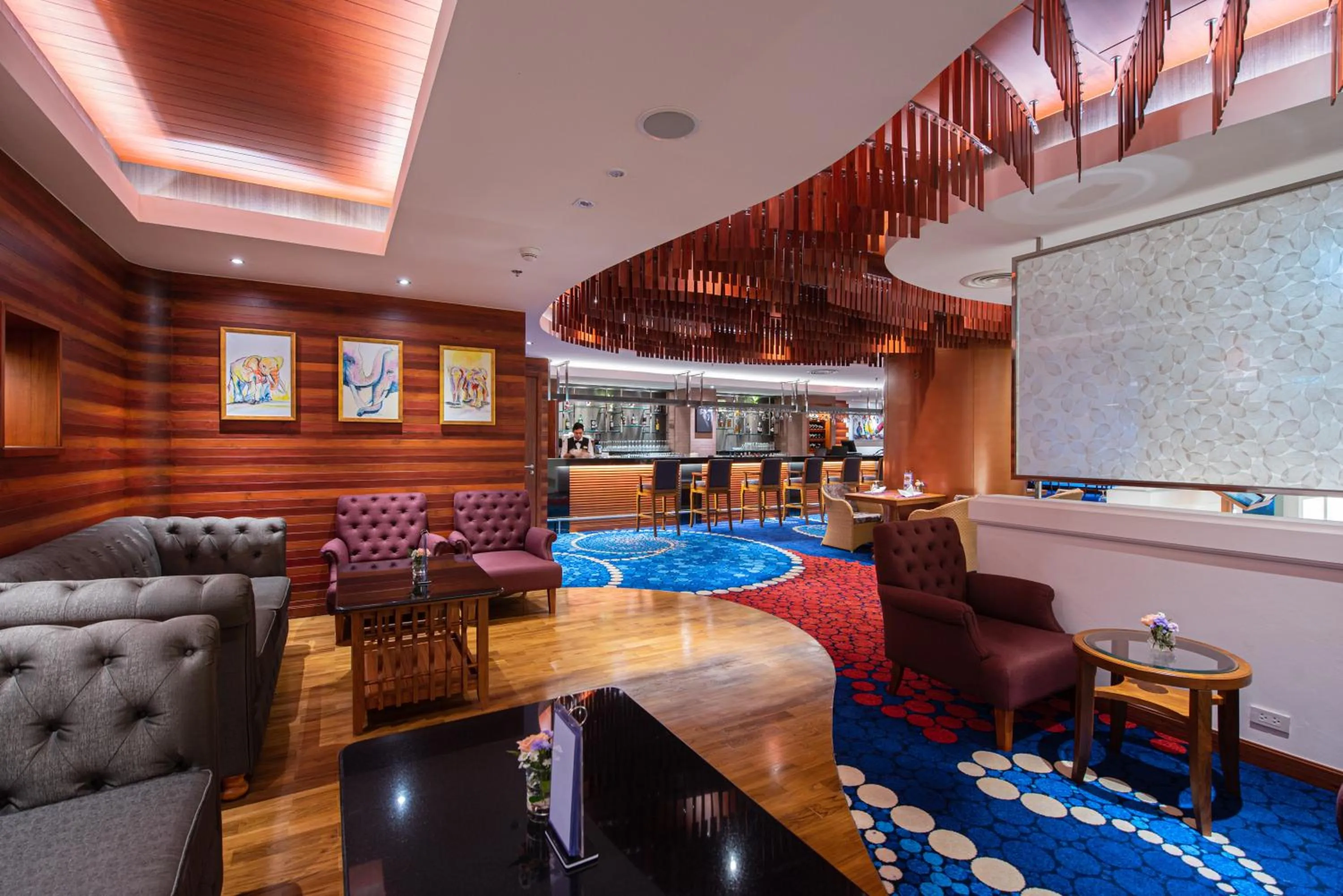 Lounge or bar in The Empress Premier Chiang Mai