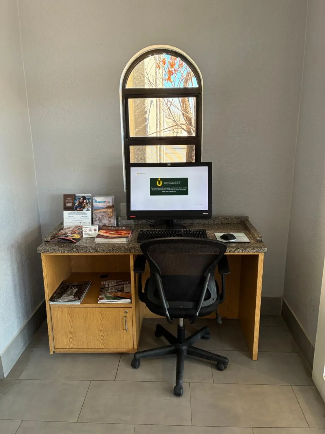 Business facilities in La Quinta Inn by Wyndham Farmington