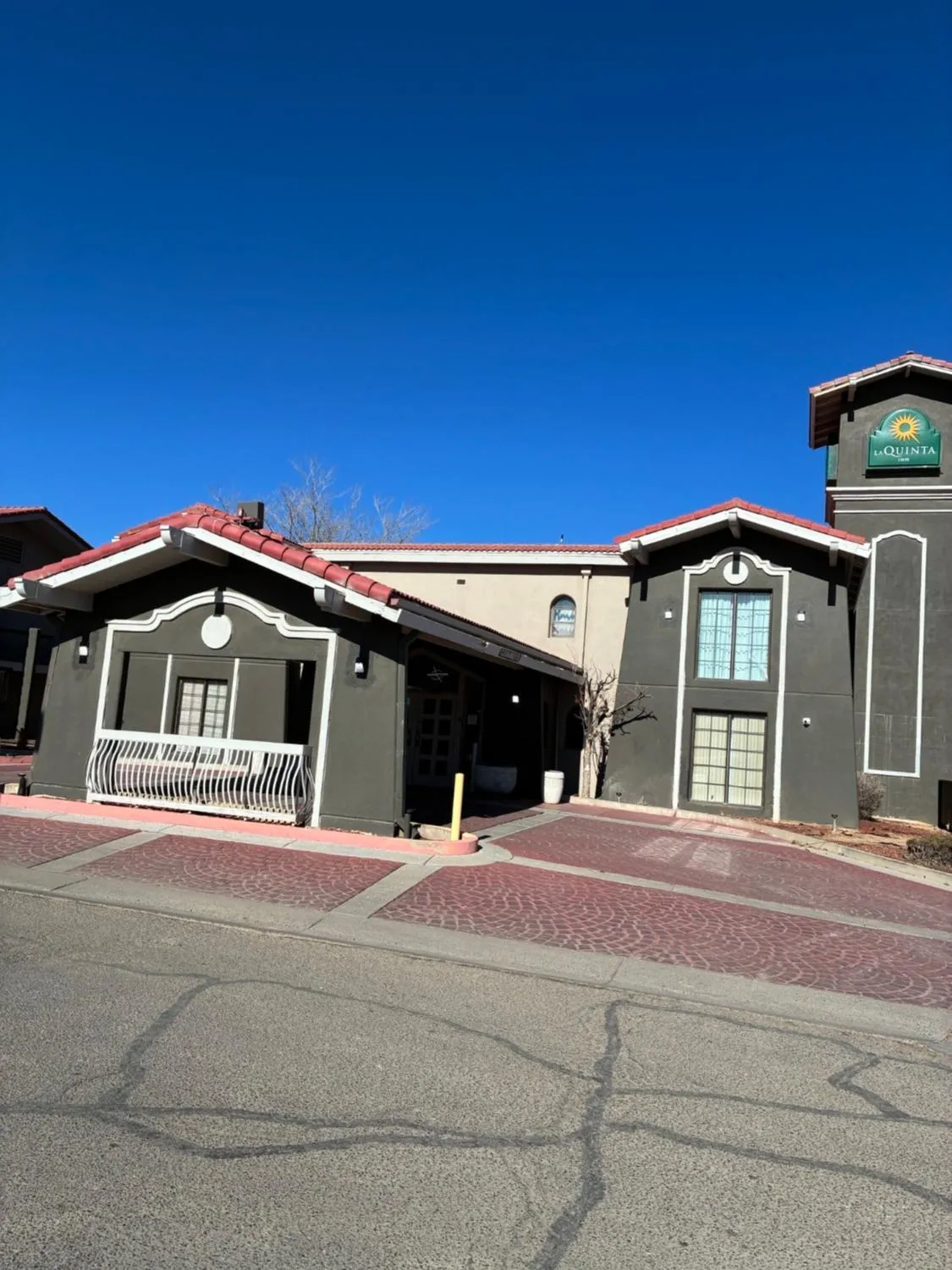 Property building in La Quinta Inn by Wyndham Farmington