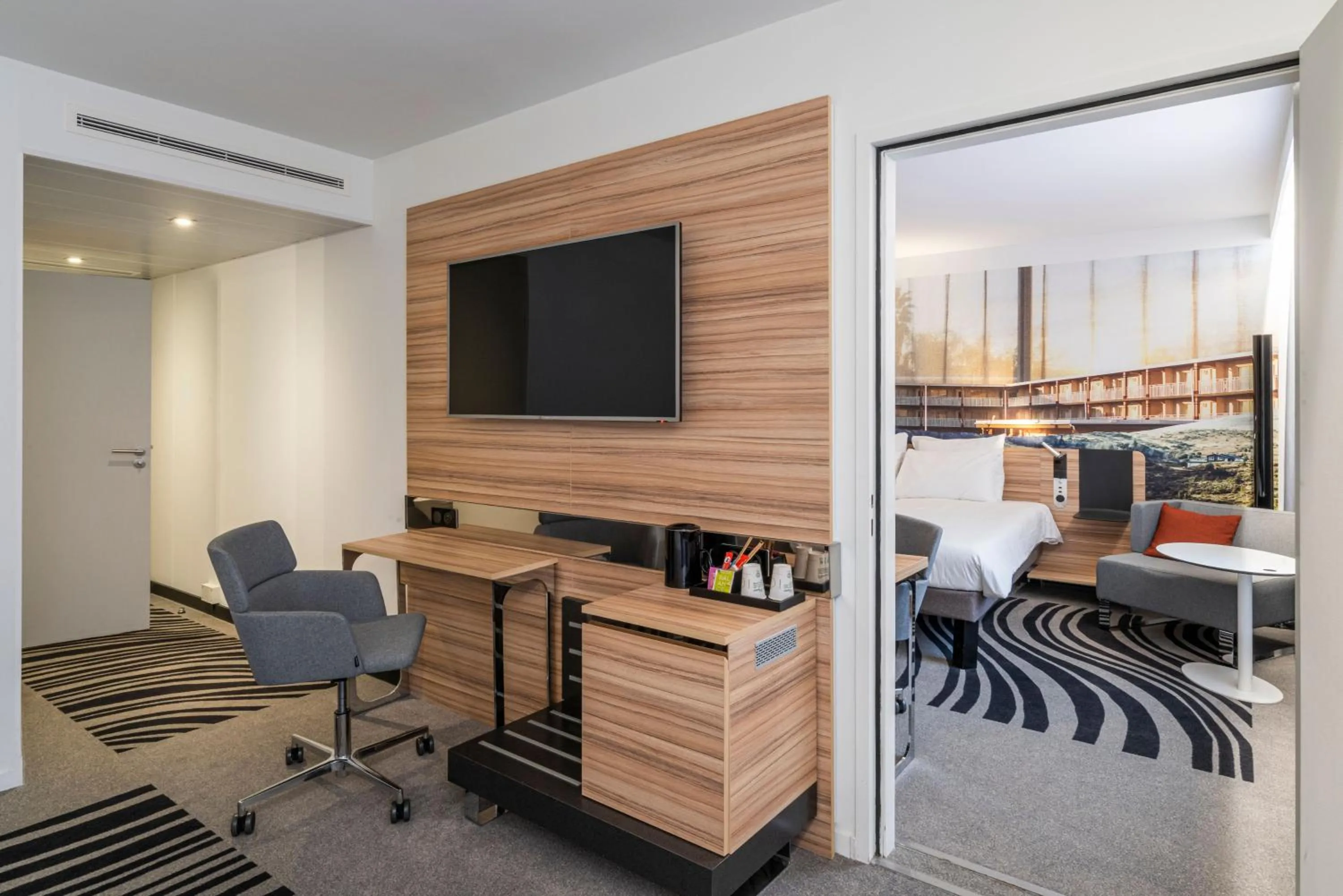 Photo of the whole room, Bed in Novotel Saint-Étienne Centre Gare Châteaucreux