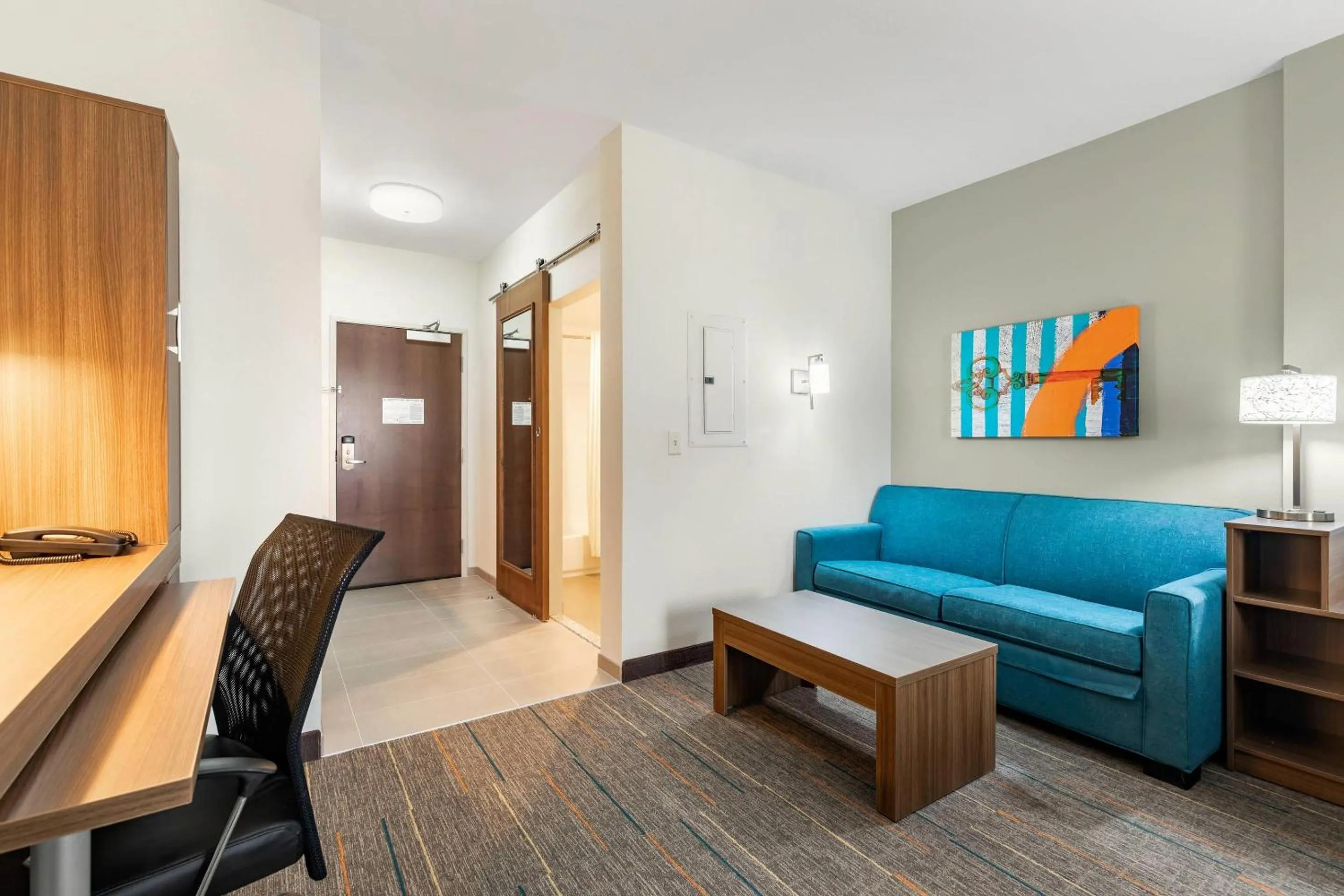 Bedroom in MainStay Suites Lancaster Dallas South