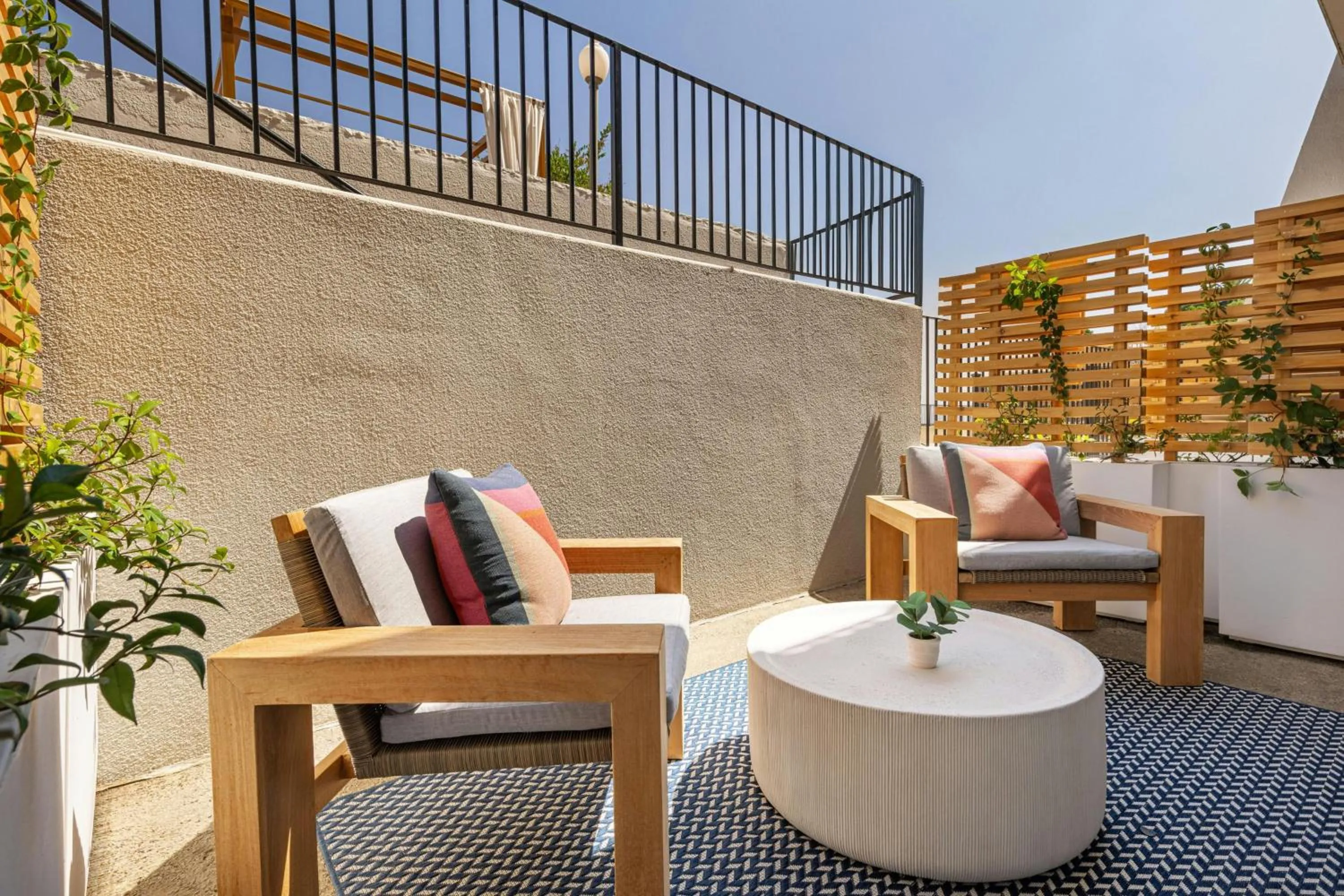 Photo of the whole room in Hotel Dena, Pasadena Los Angeles, a Tribute Portfolio Hotel
