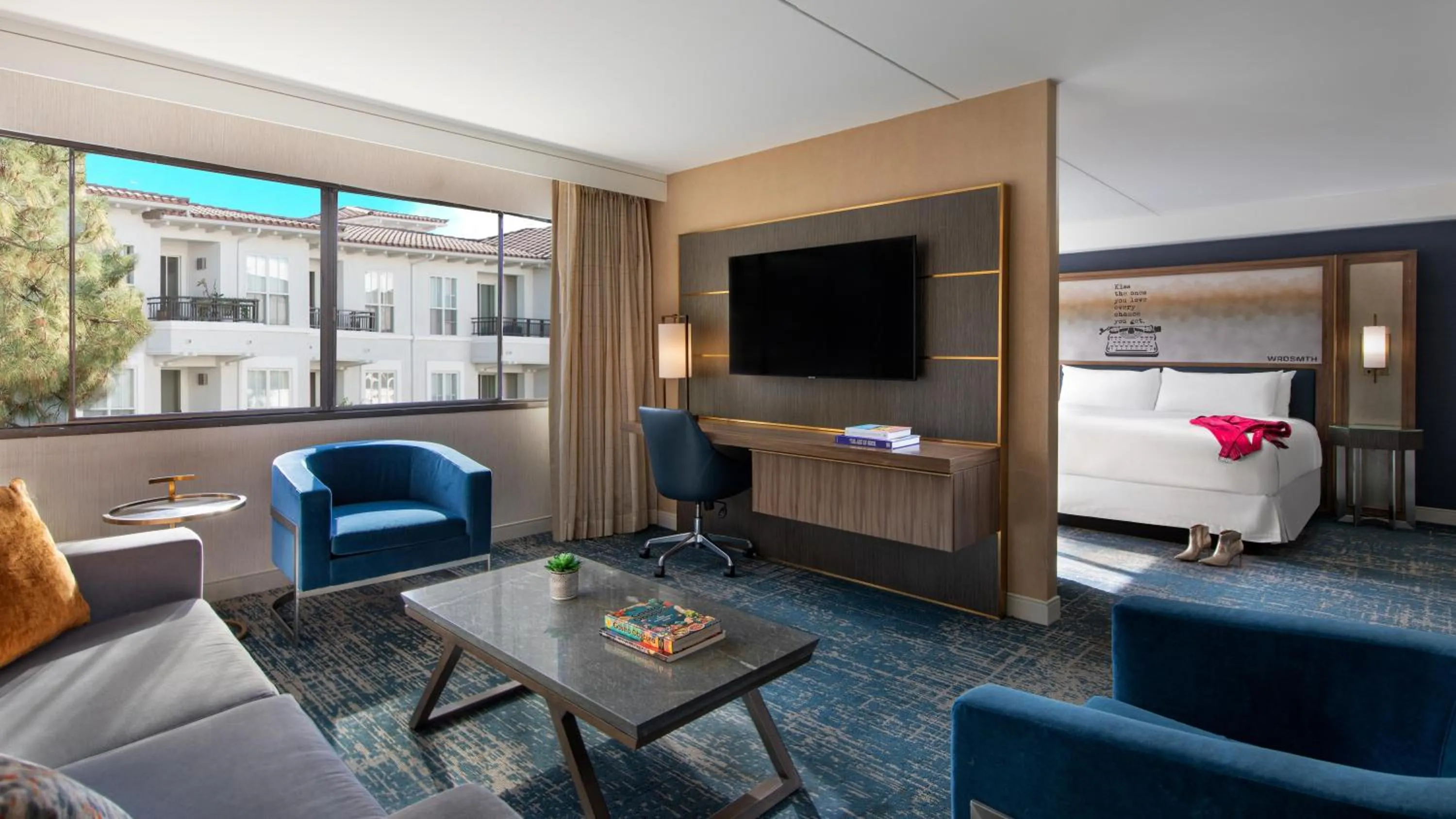 Living room in Hotel Dena, Pasadena Los Angeles, a Tribute Portfolio Hotel