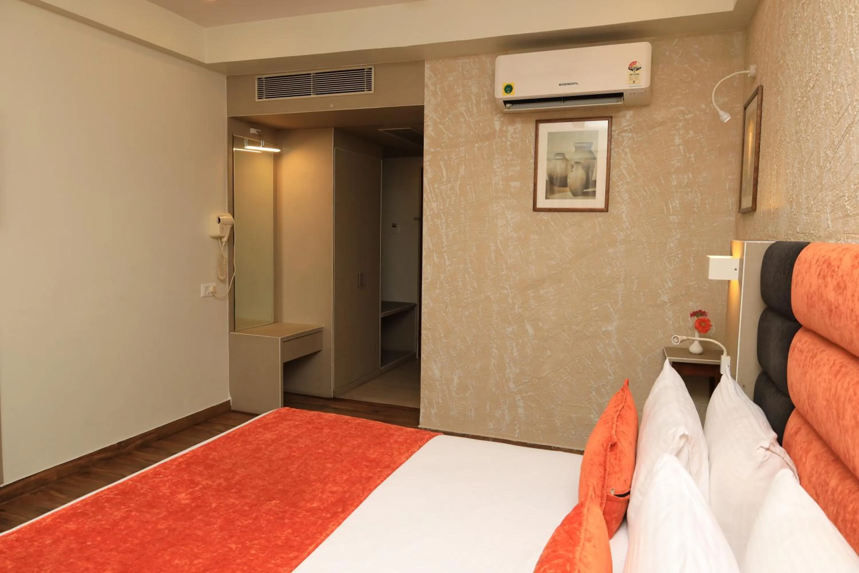 Bed in Aananda Imperial