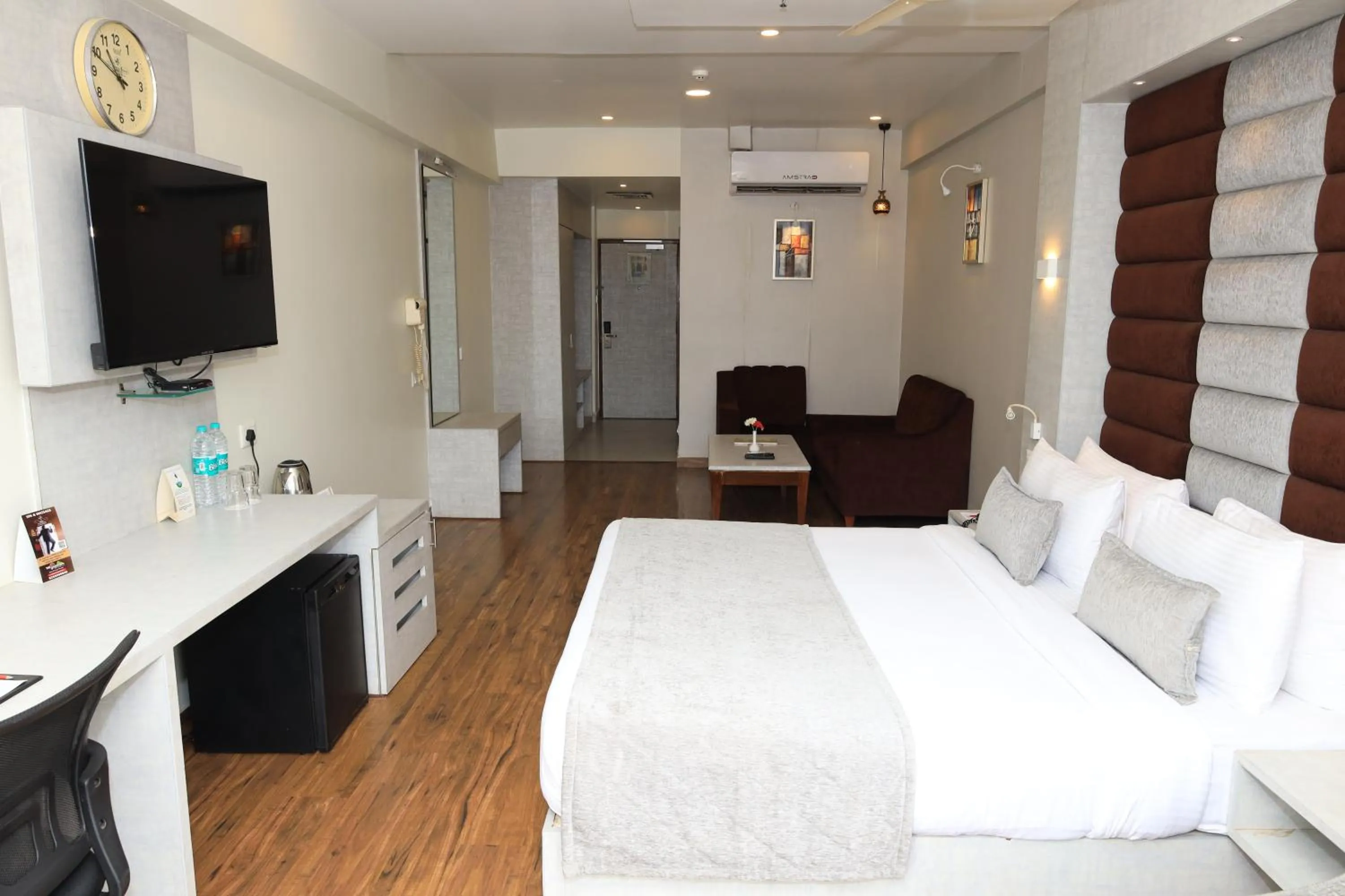 Bed in Aananda Imperial