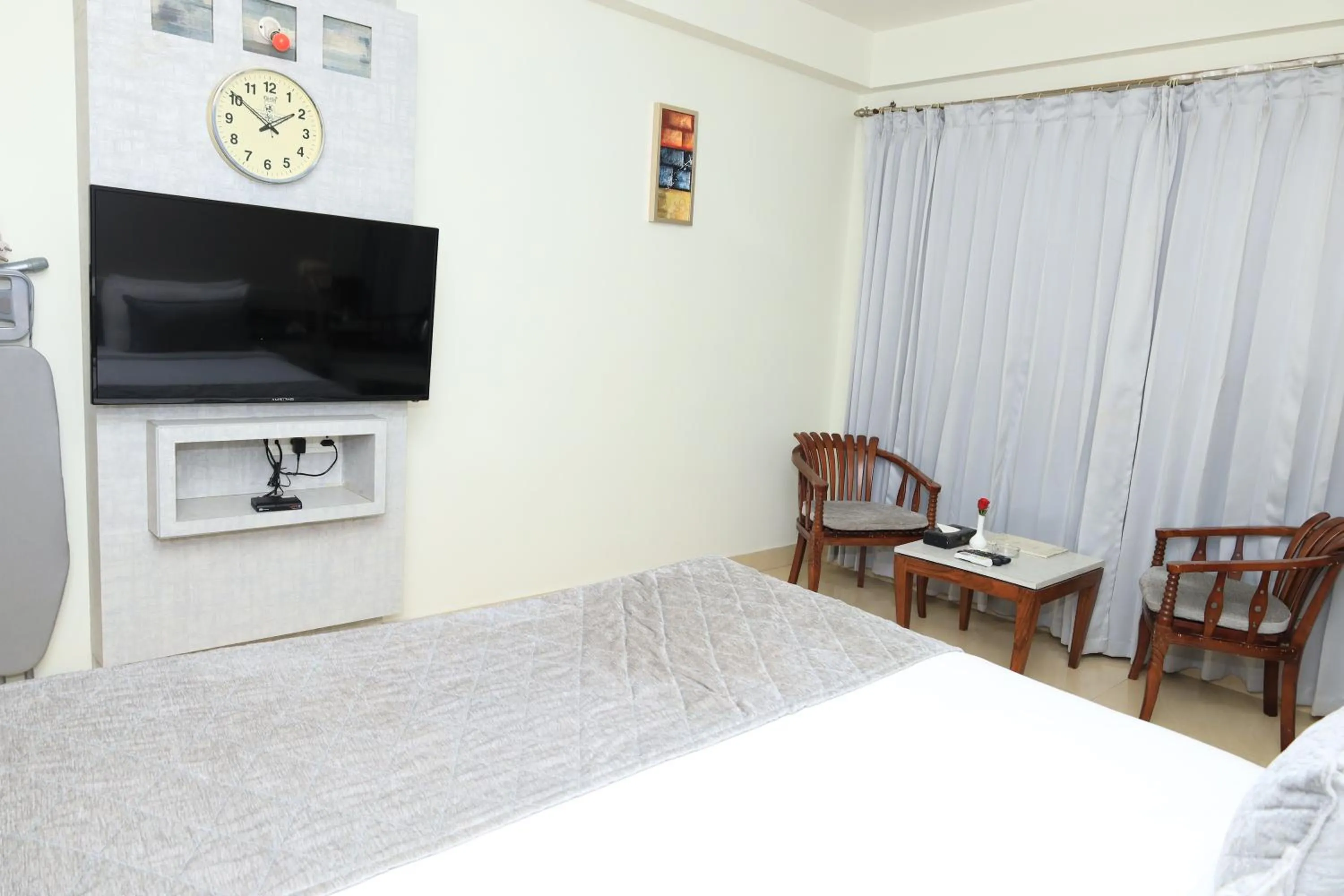 Bed in Aananda Imperial