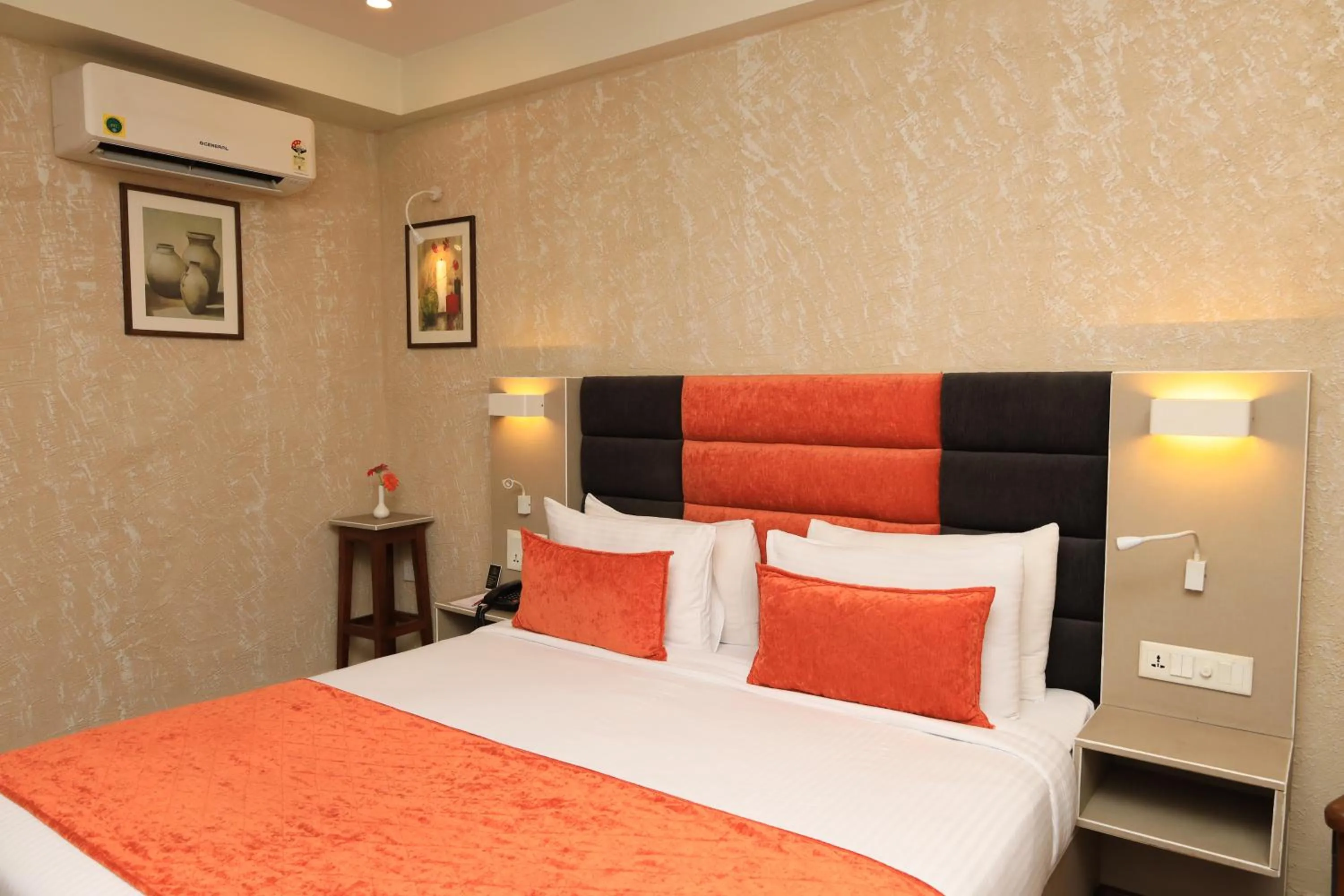 Bed in Aananda Imperial