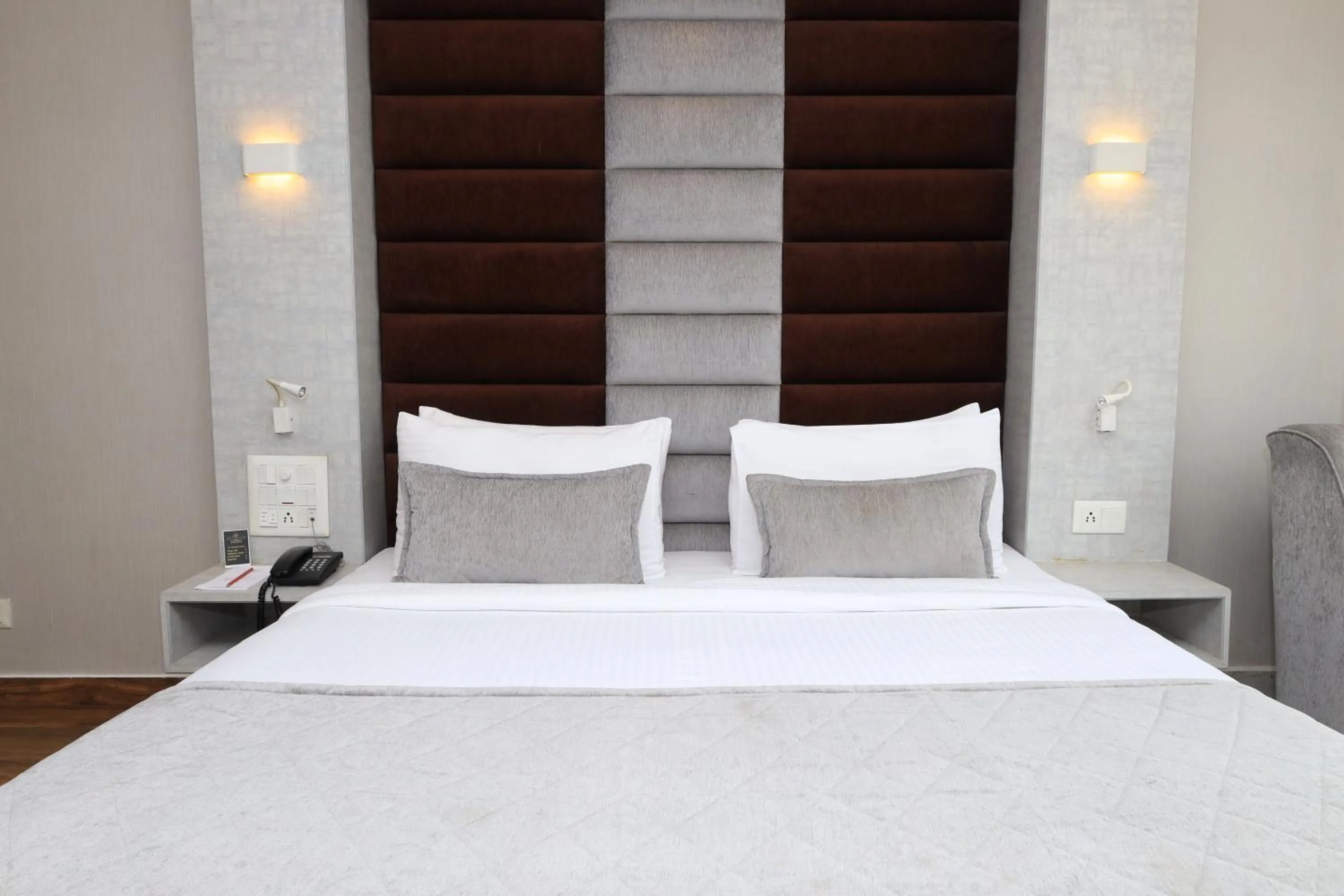 Bed in Aananda Imperial