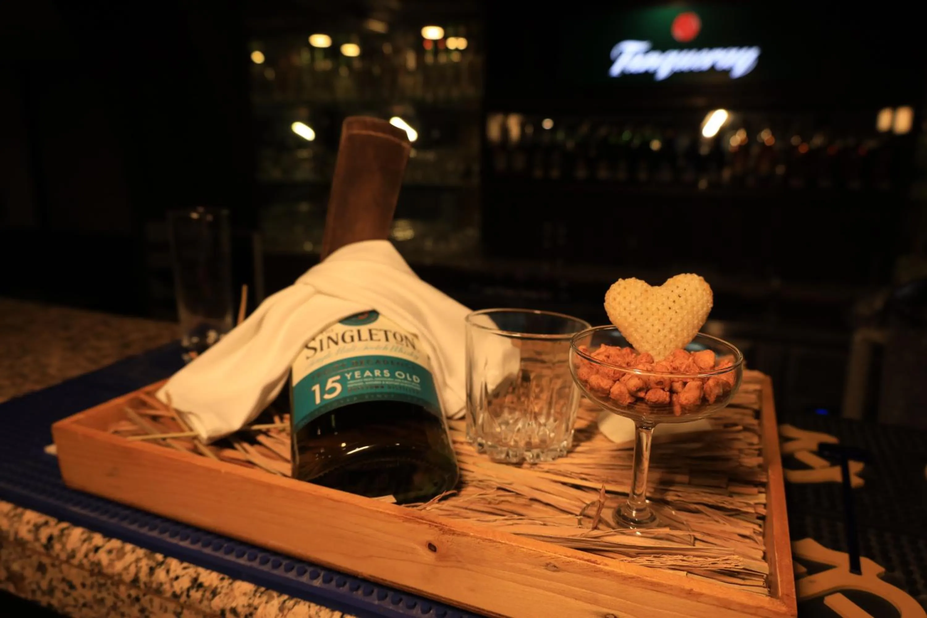 Lounge or bar in Aananda Imperial