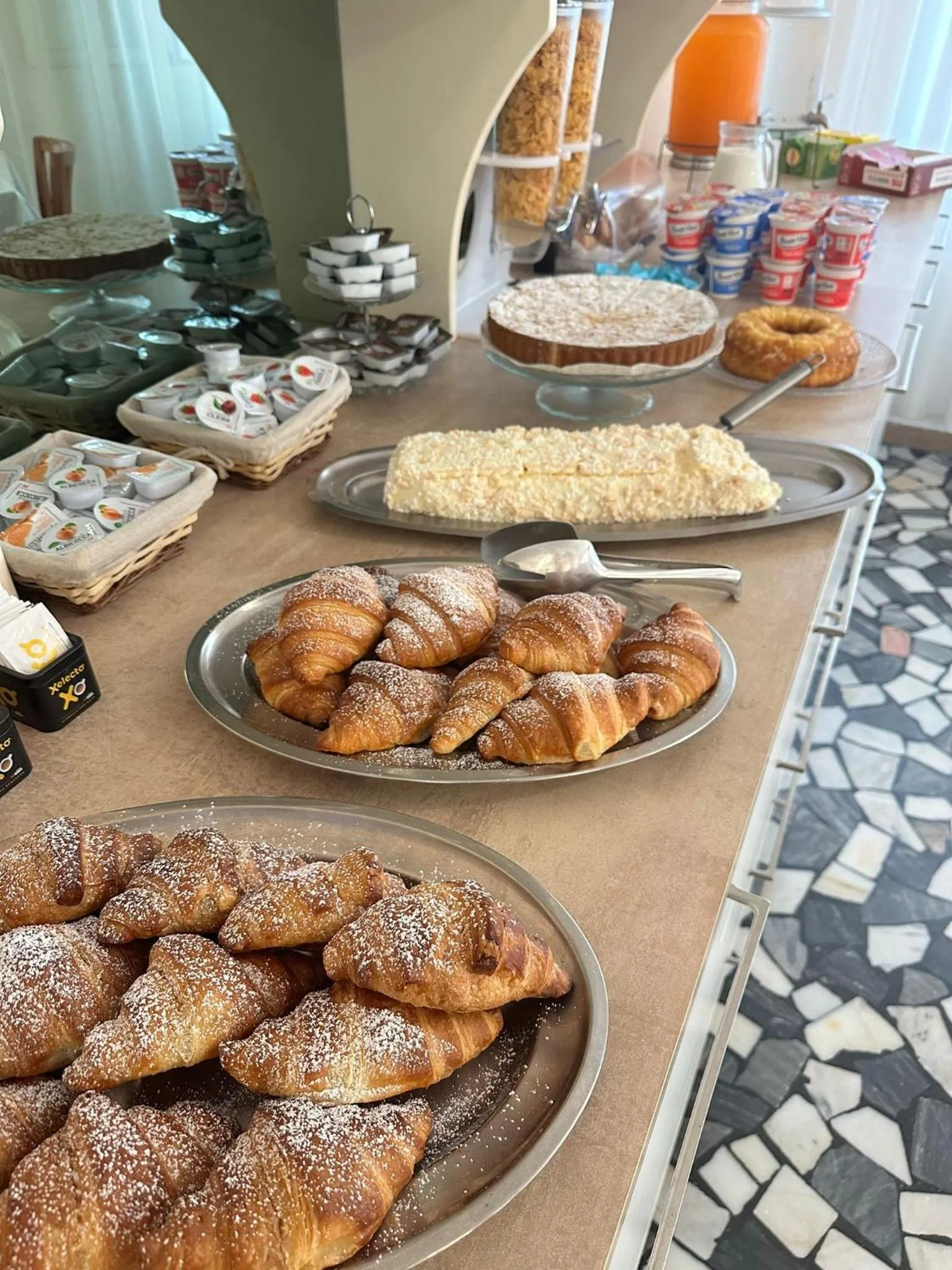 Breakfast in Hotel Enna Rimini