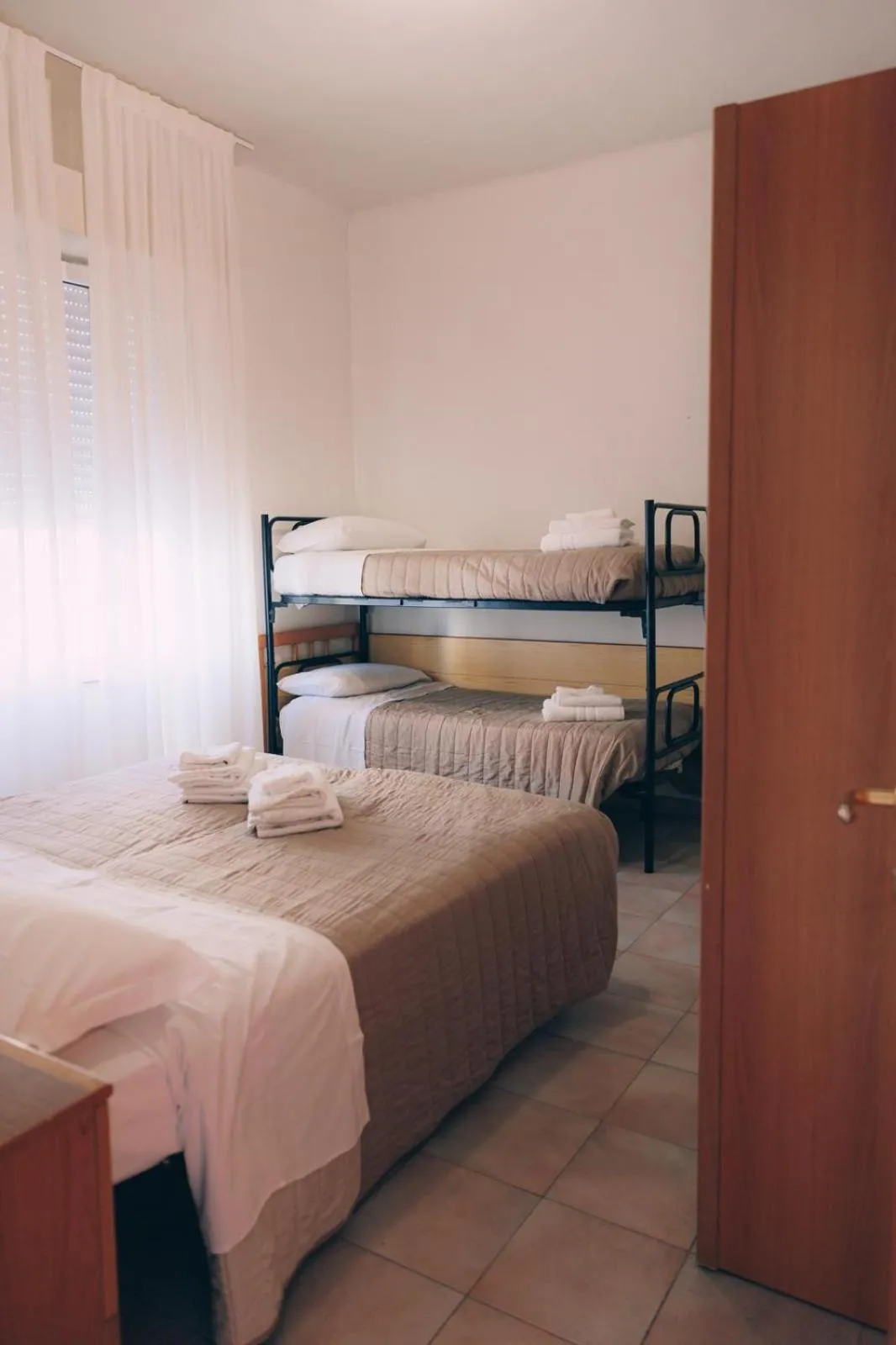 Bedroom, Bed in Hotel Enna Rimini