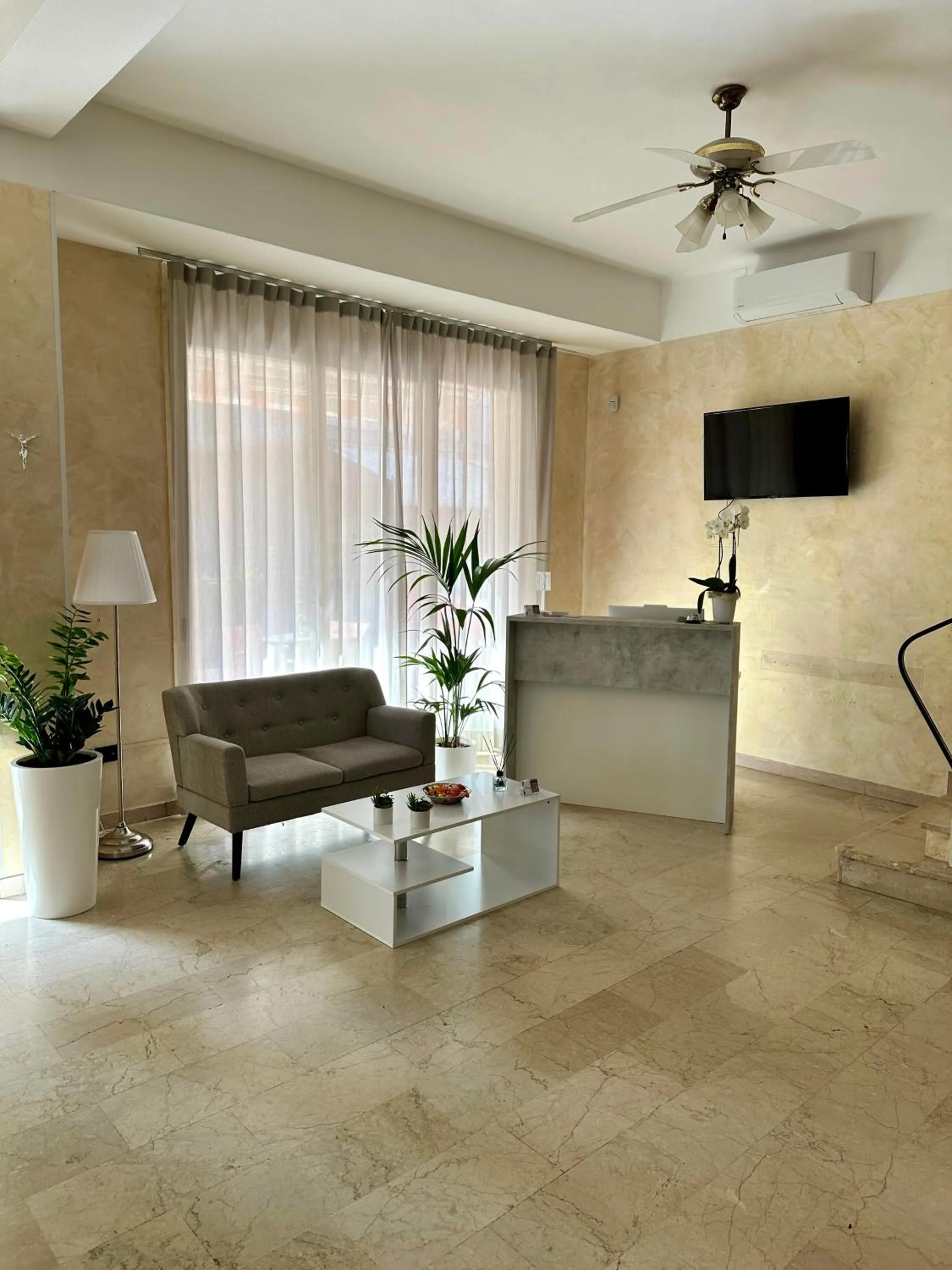 Lobby or reception in Hotel Enna Rimini