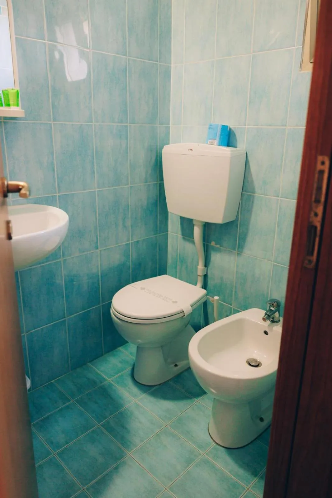 Toilet in Hotel Enna Rimini