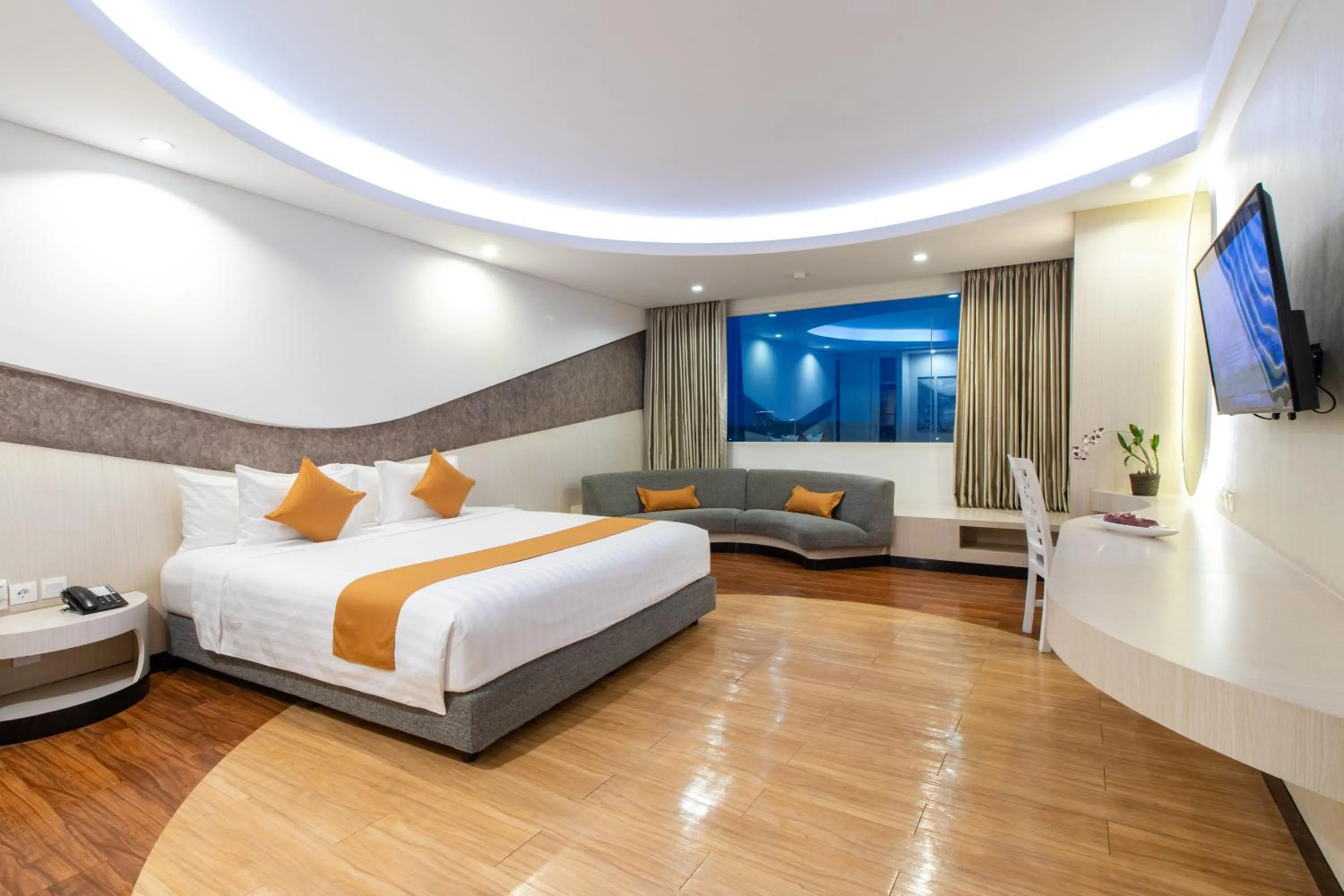 Bedroom, Bed in Aston Cirebon Hotel and Convention Center