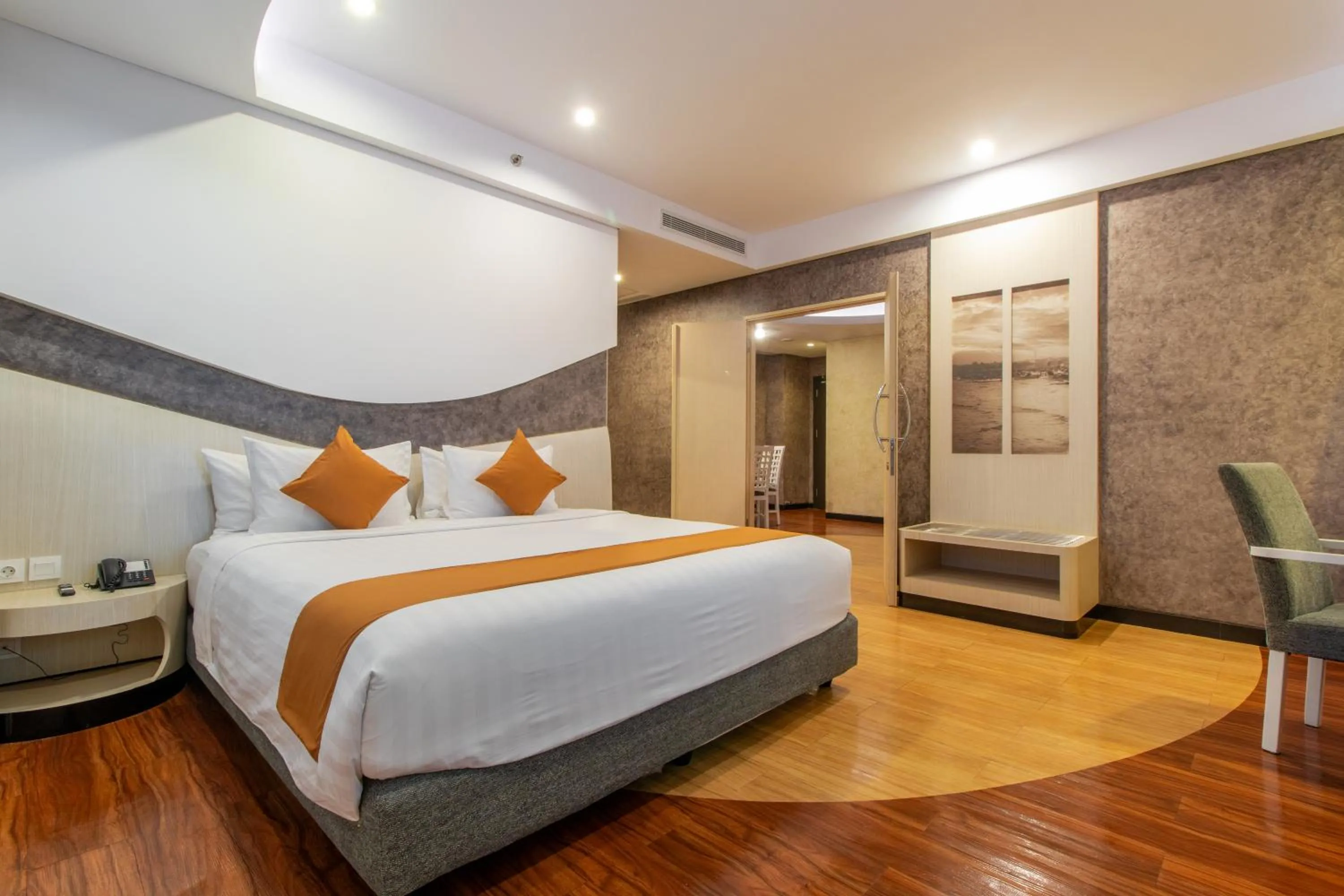 Bedroom, Bed in Aston Cirebon Hotel and Convention Center