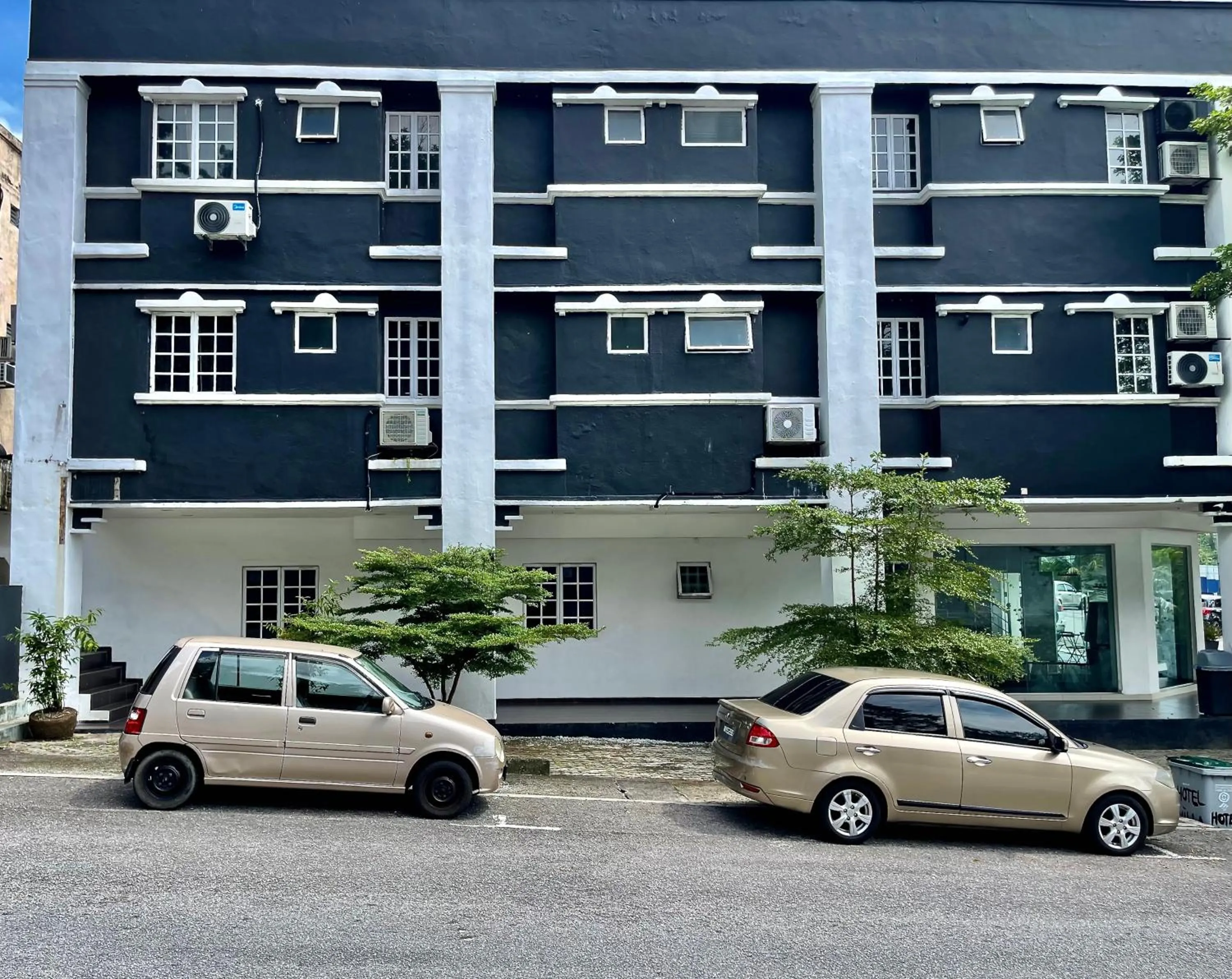 Parking in Hotel Villa