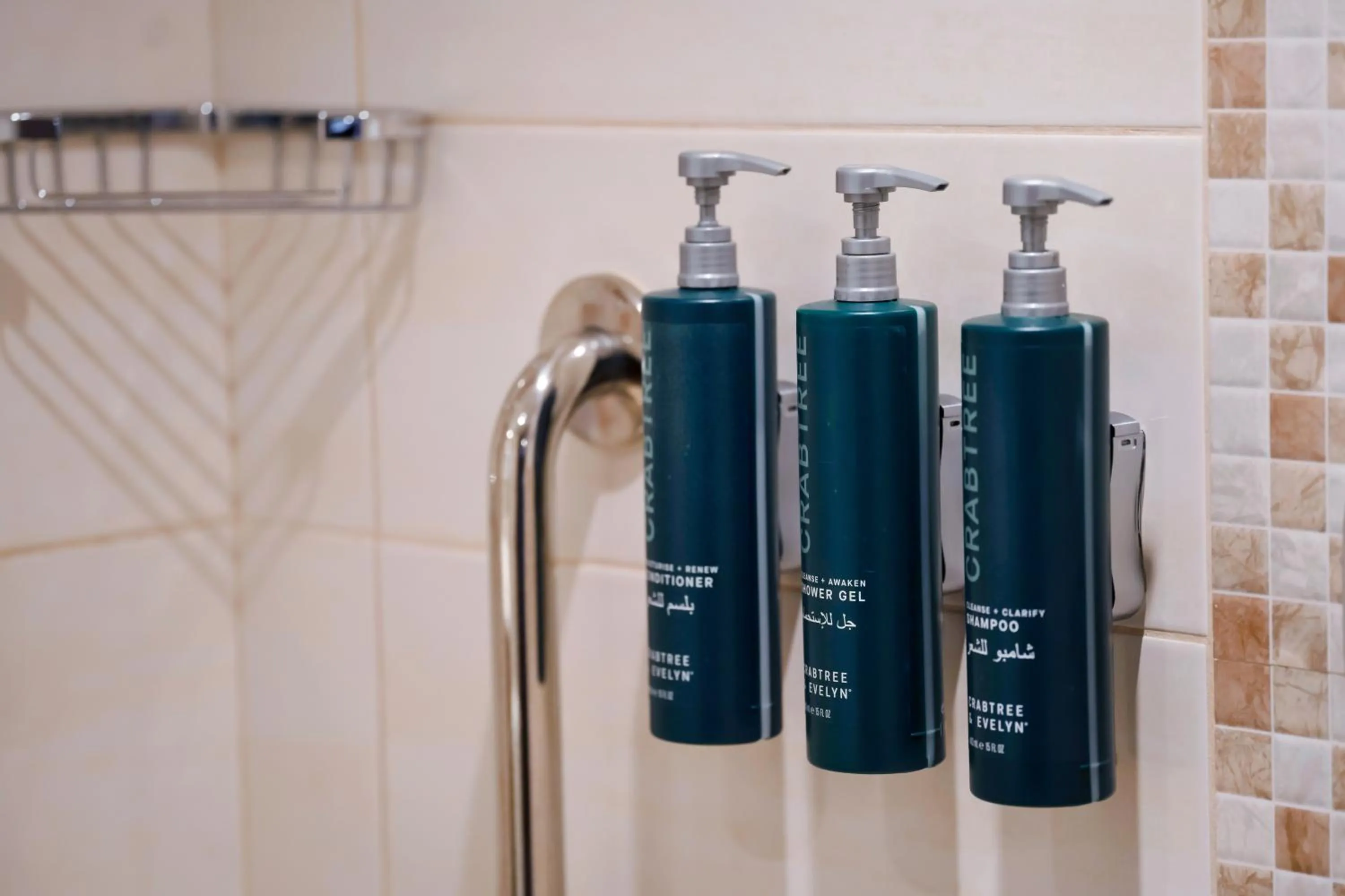 Shower in Hilton Garden Inn Al Jubail