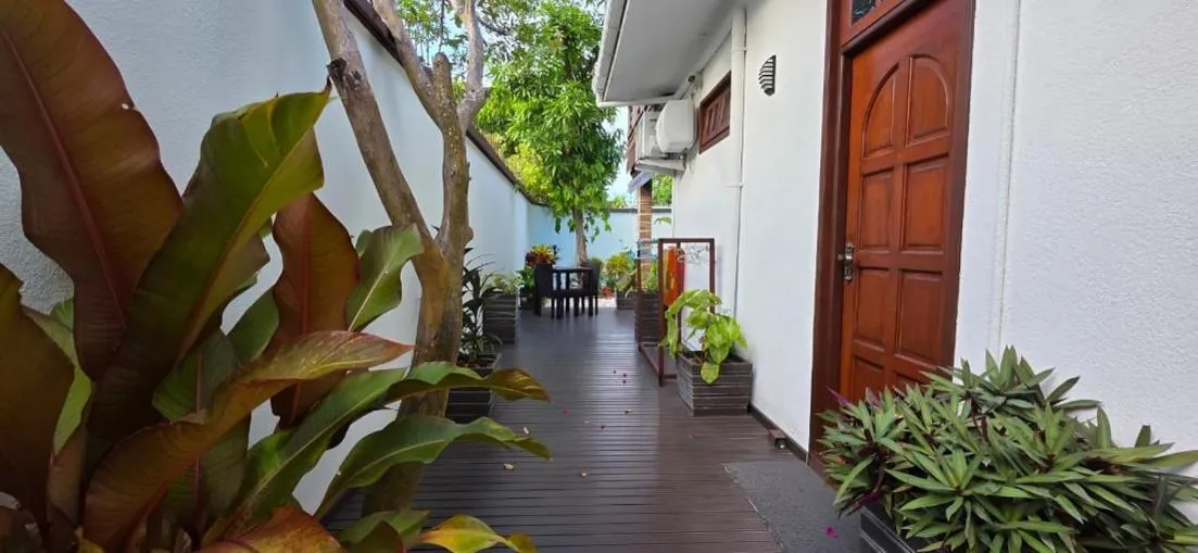 Property building in Isle Royal Inn