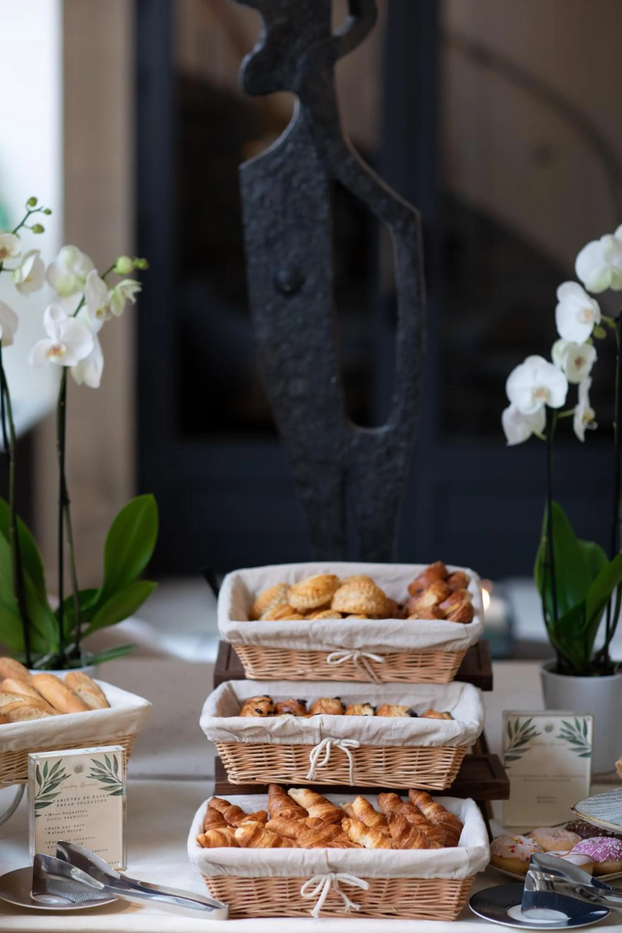 Breakfast in Les Jardins du Faubourg Hotel & Spa by Shiseido