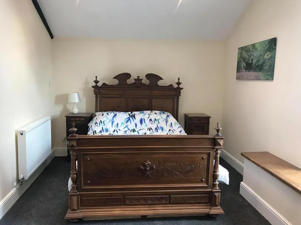 Bed in White Hart Inn