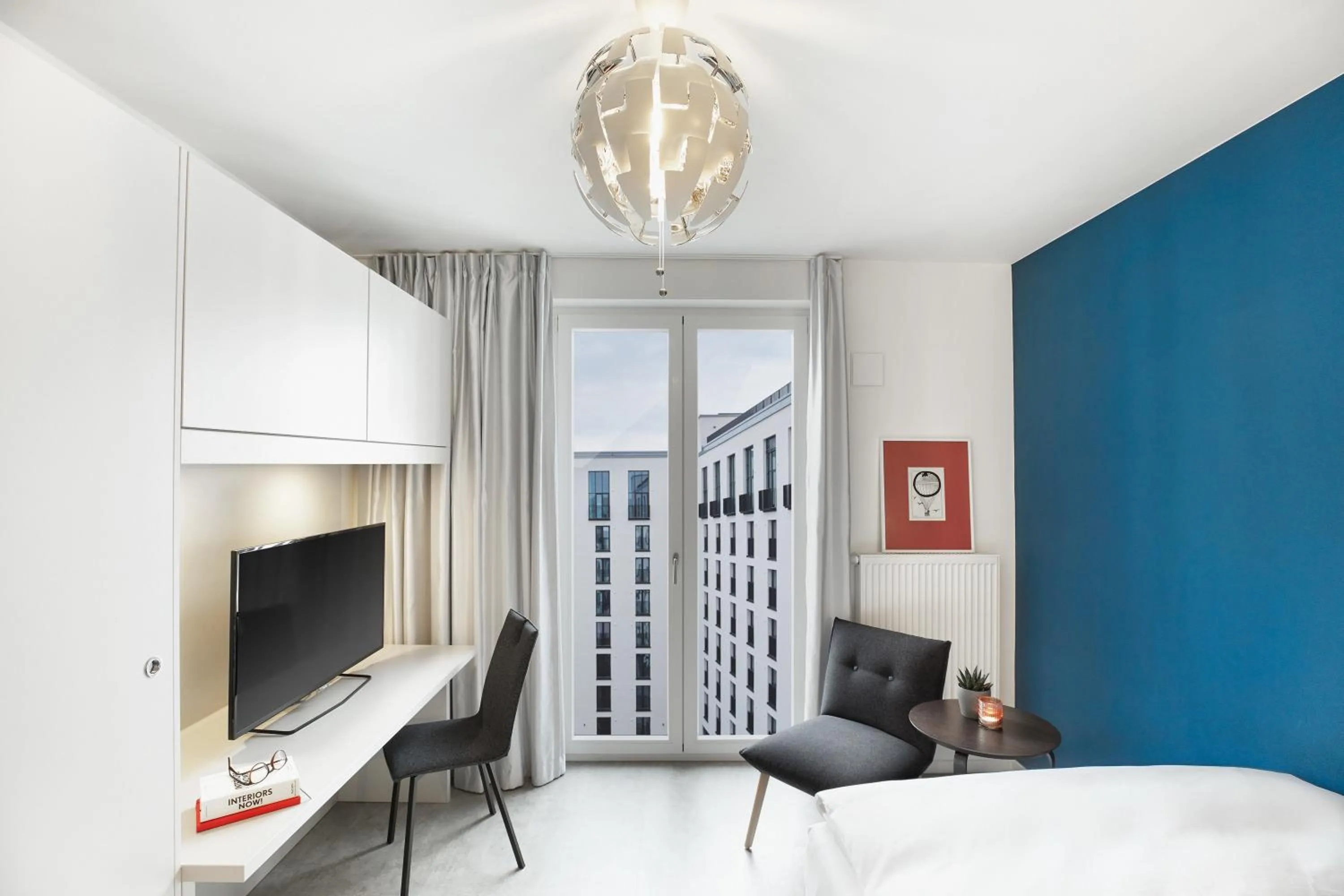 TV and multimedia, Bed in H.ome Serviced Apartments München