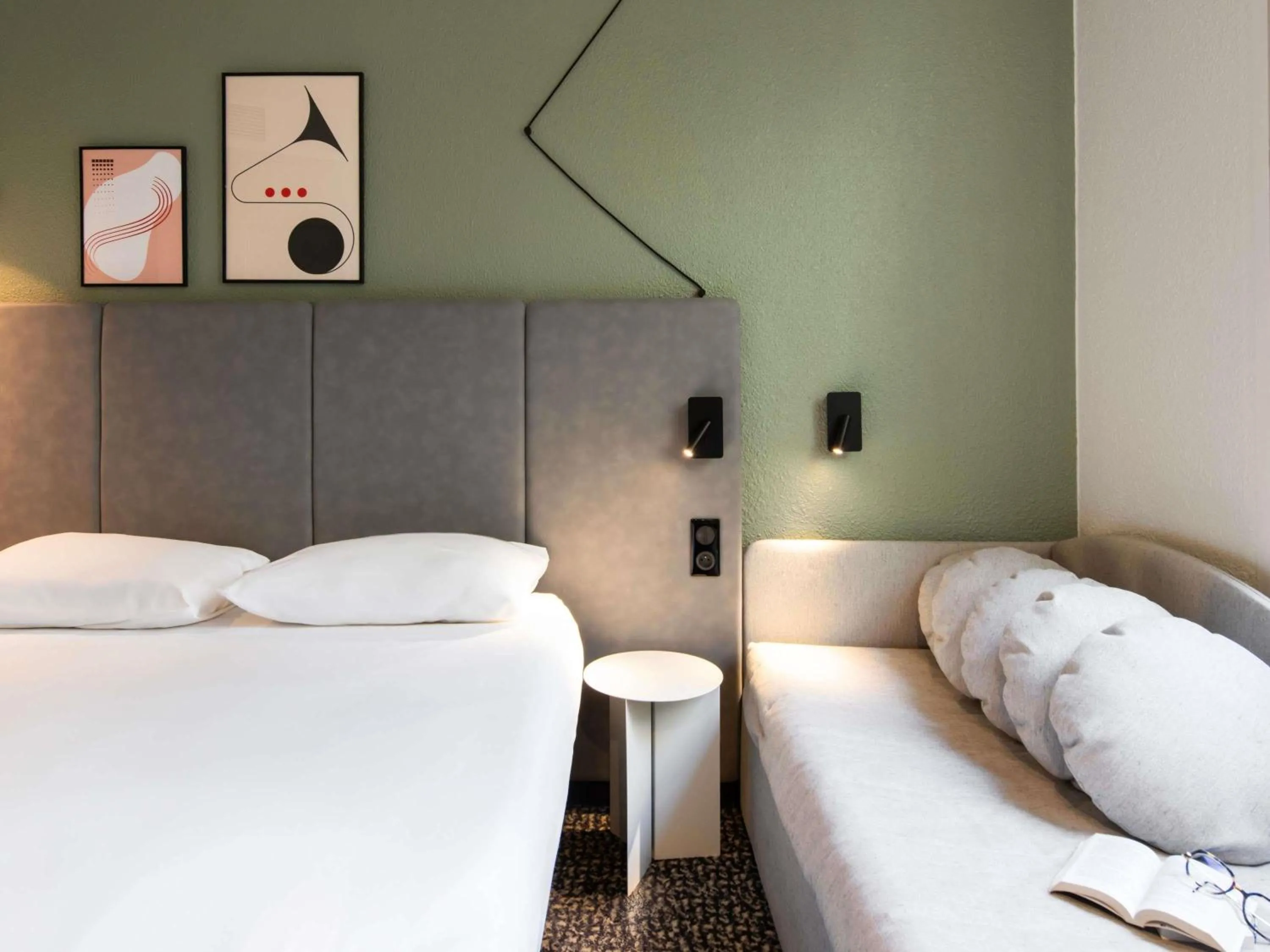 Bedroom, Bed in ibis Paris Avenue d'Italie 13ème