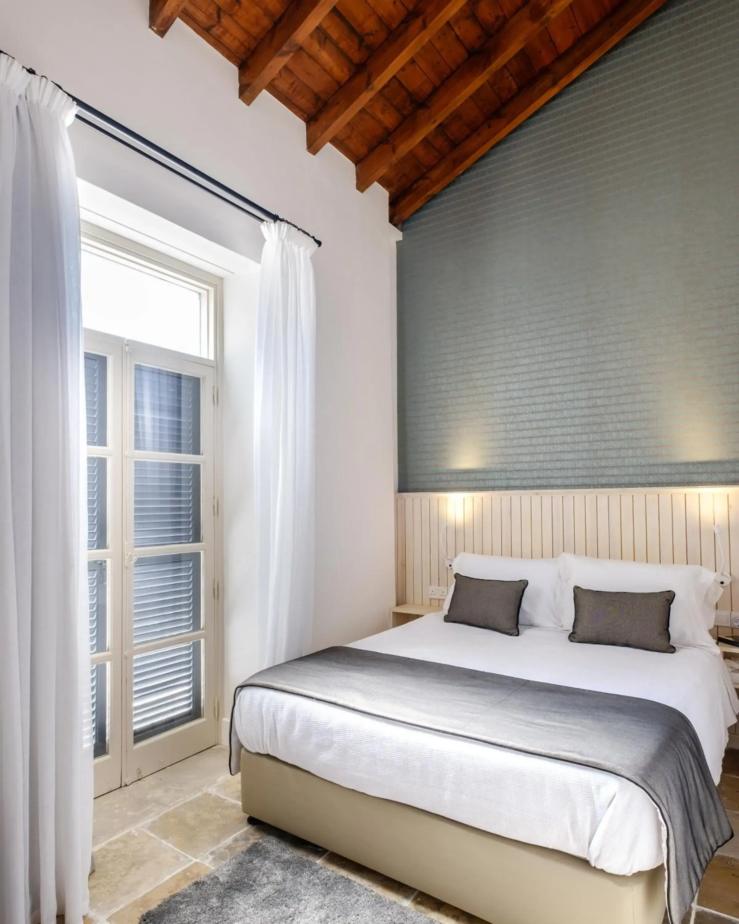 Standard Double Room in Limassol Old Town Mansion Standard Double Room in Limassol Old Town Mansion