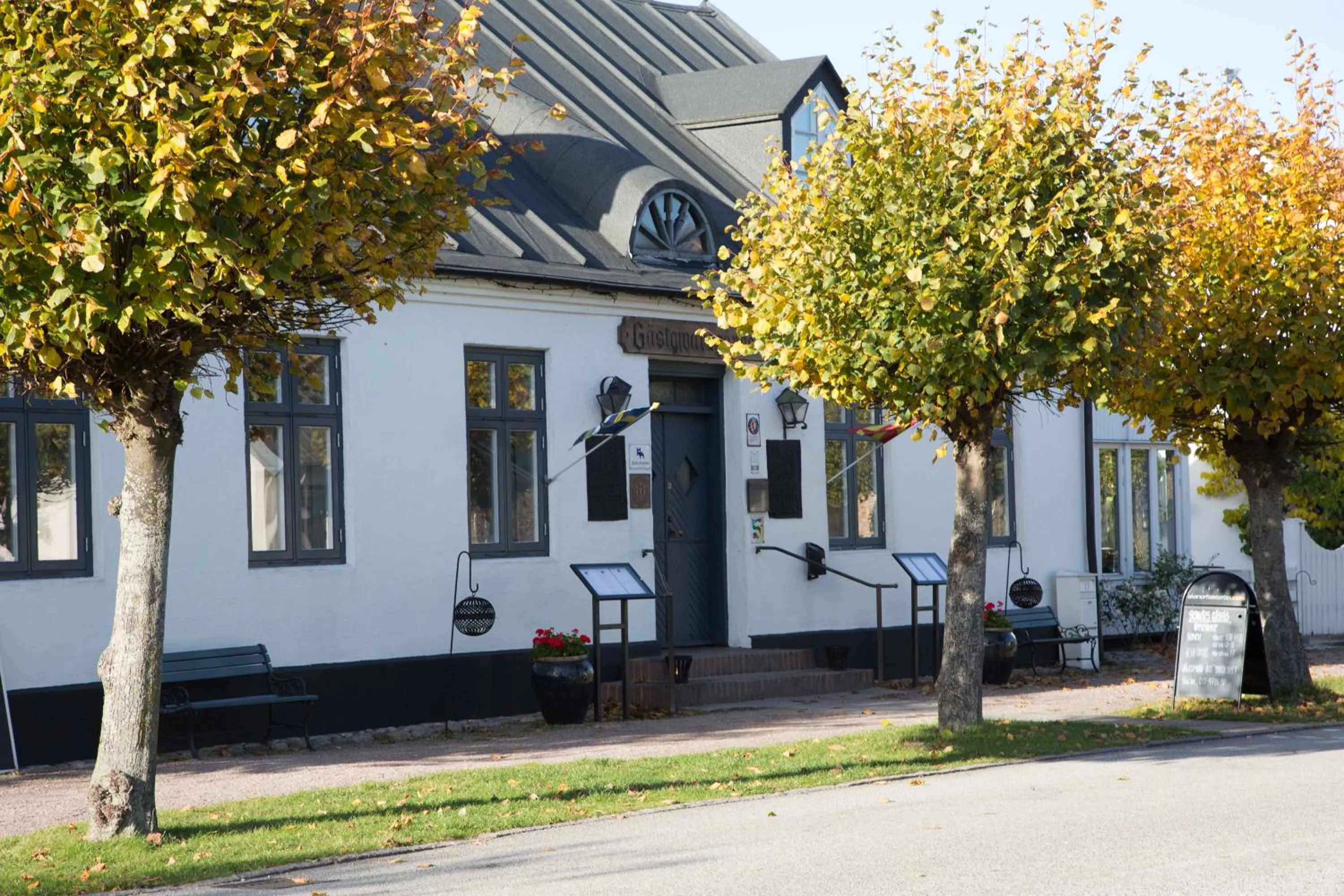 Facade/entrance in Skanörs Gästgifvaregård