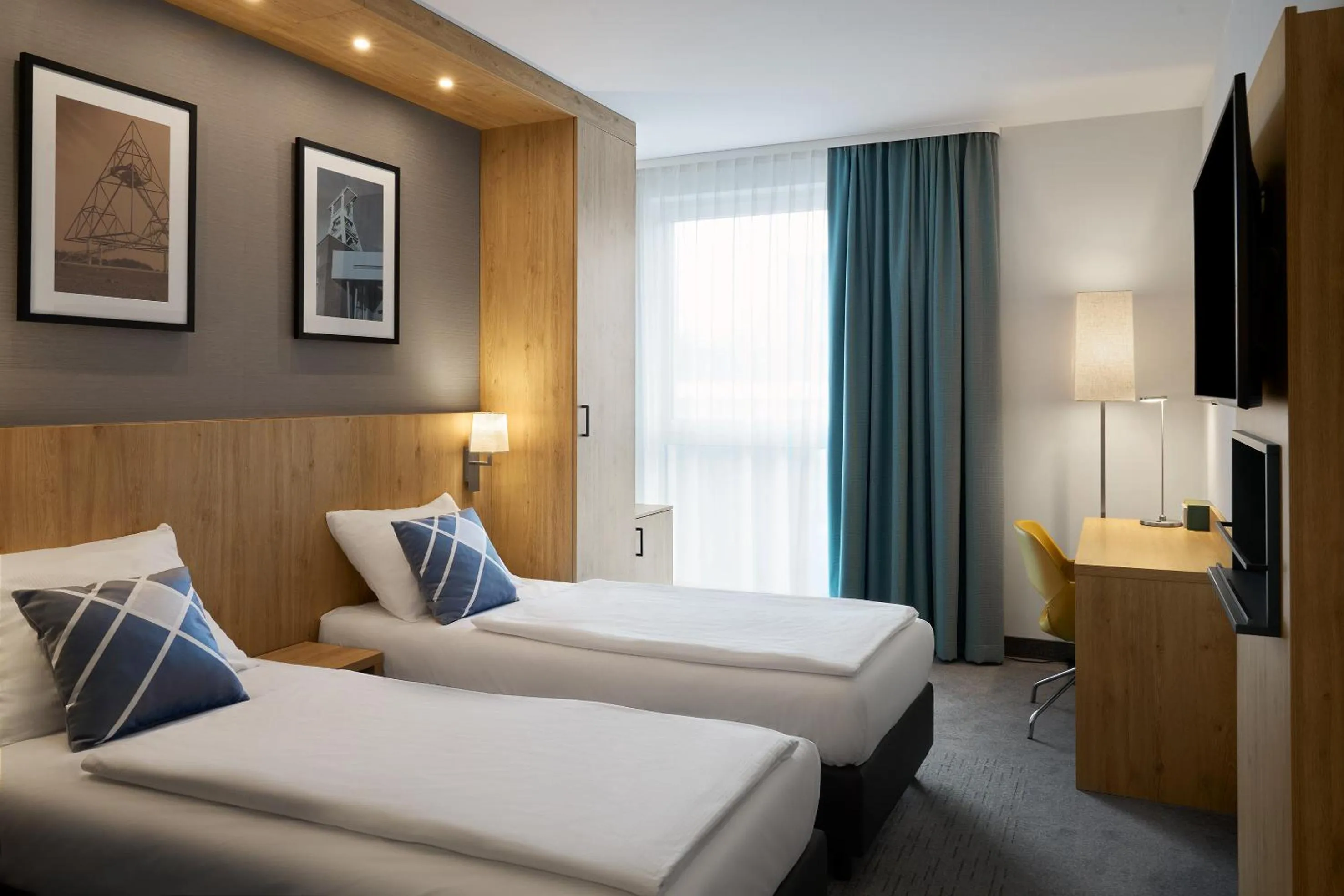 Standard Quiet Twin Room with Courtyard View in GHOTEL hotel & living Bochum
