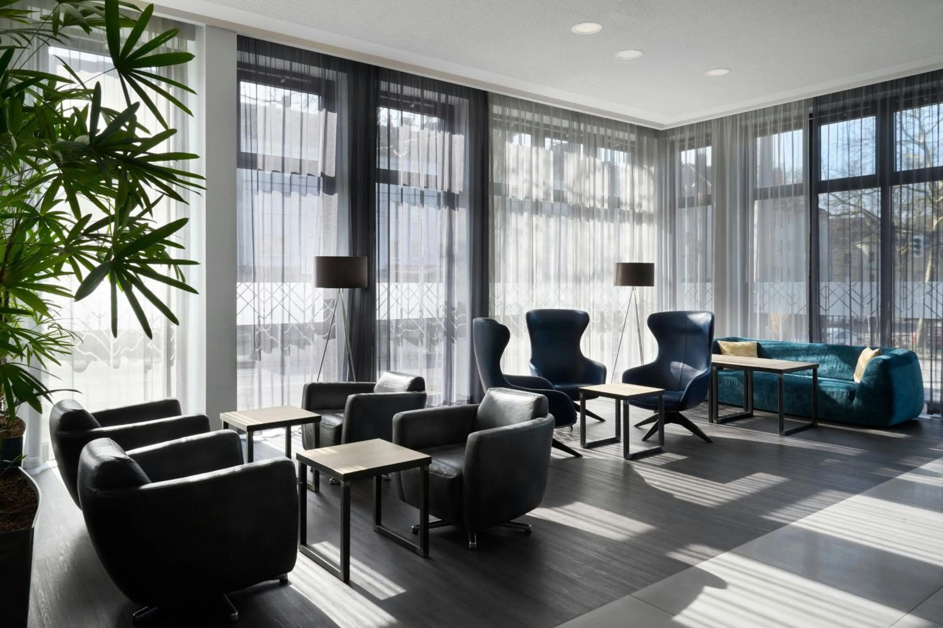 Lounge or bar in Four Points Flex by Sheraton Bochum