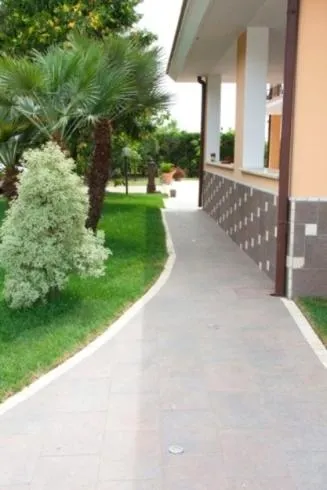 Facade/entrance in Hotel Villa Aurora