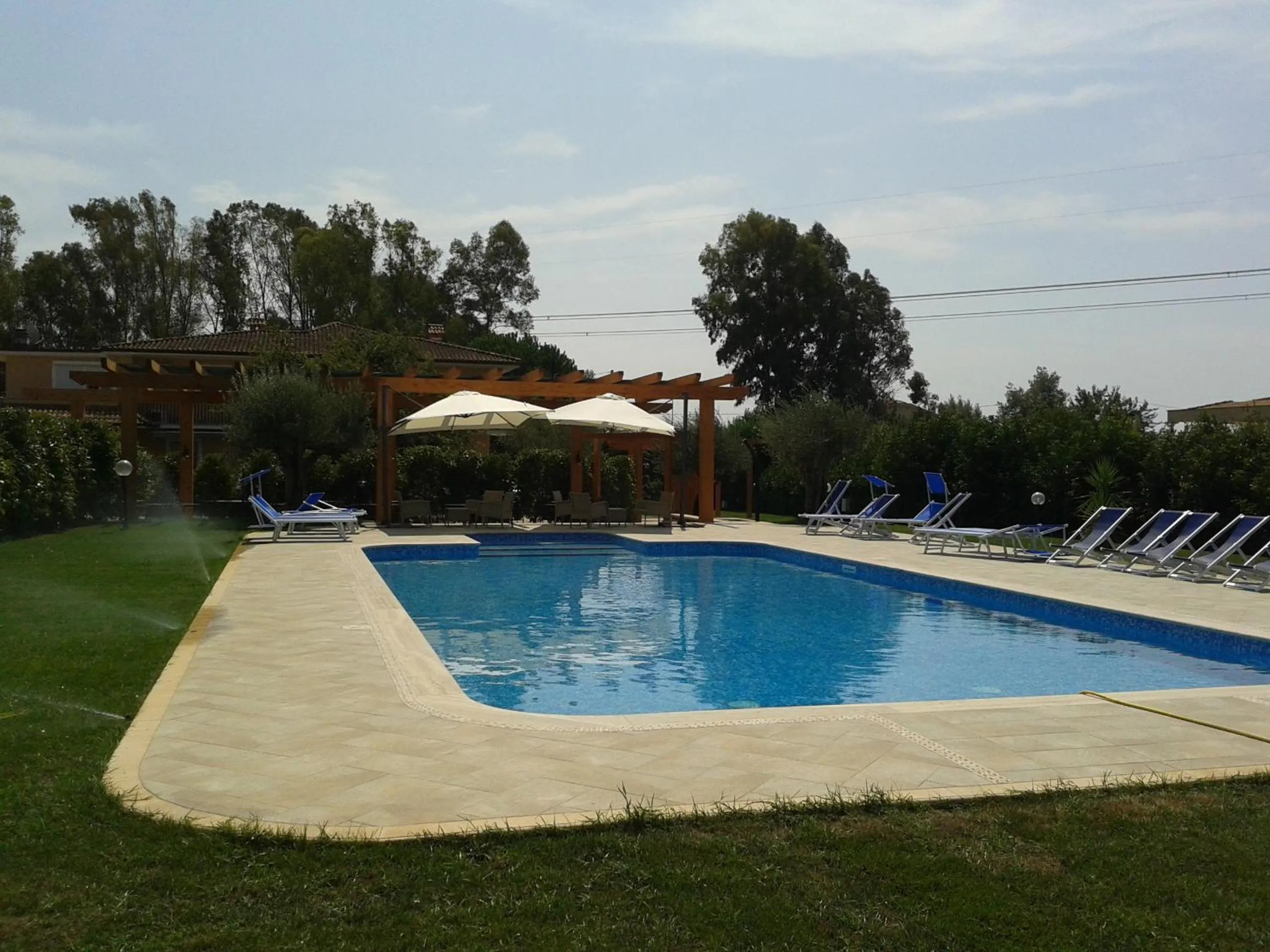 Swimming pool in Hotel Villa Aurora