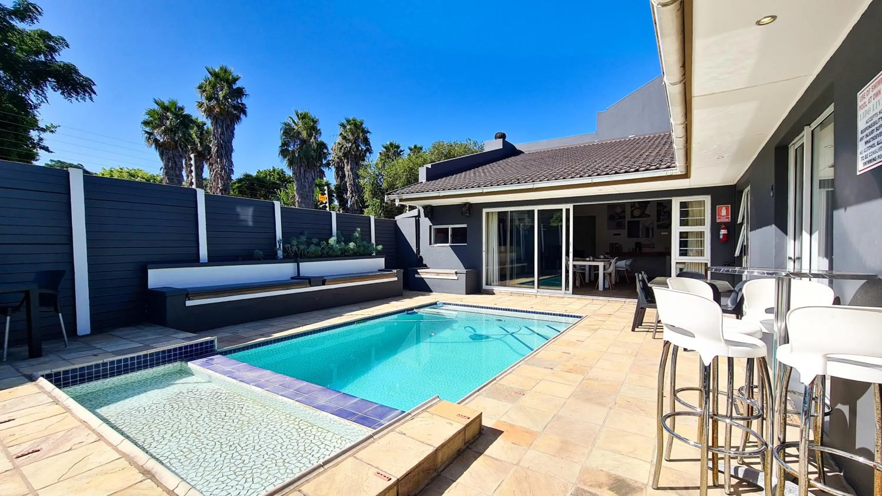 Garden in Lido Living