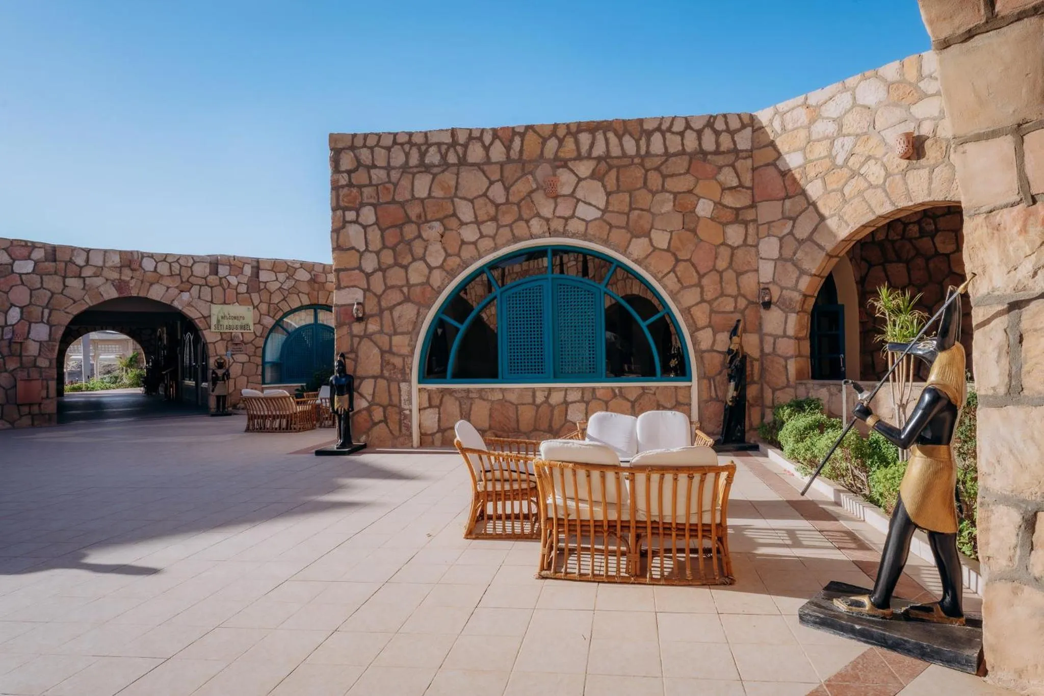 Patio in Seti Abu Simbel Lake Resort