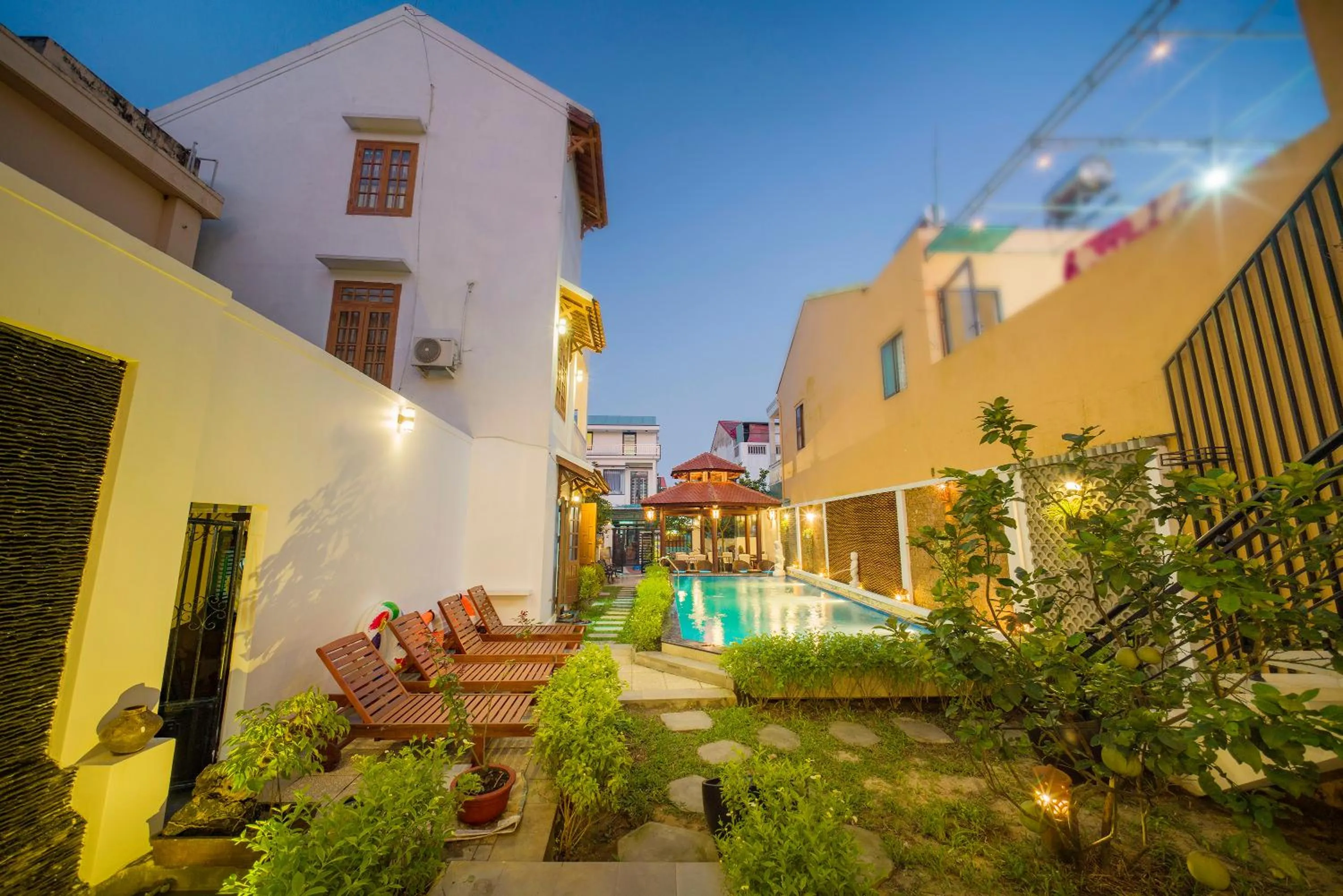 Garden in Green Grapefruit Villa