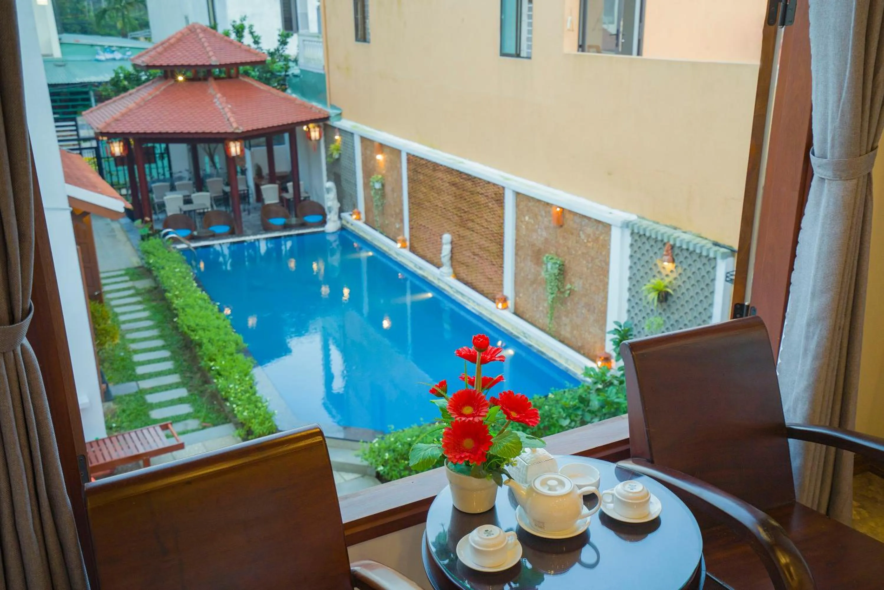 Pool view in Green Grapefruit Villa
