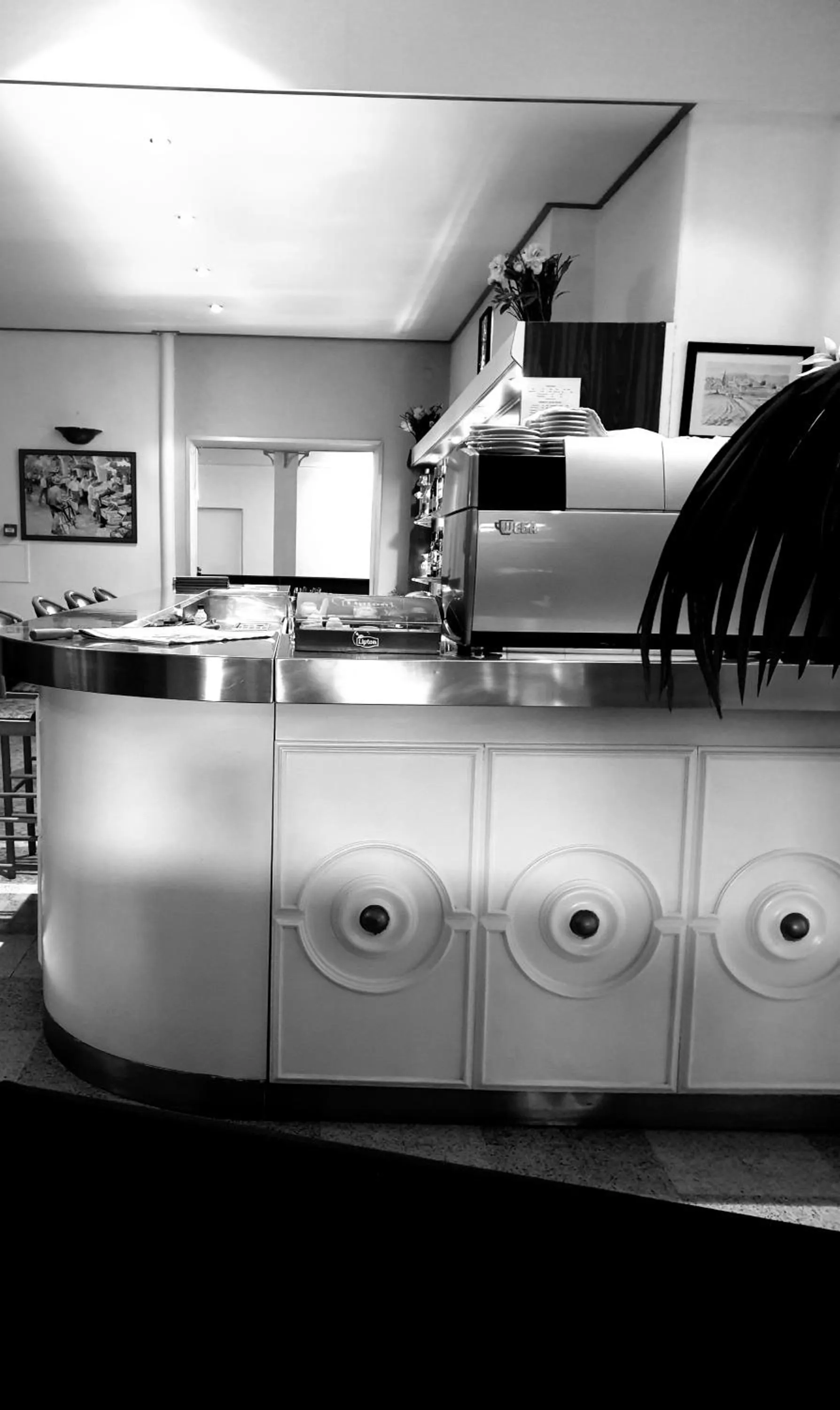 Kitchen/Kitchenette in Hotel Madame Mere