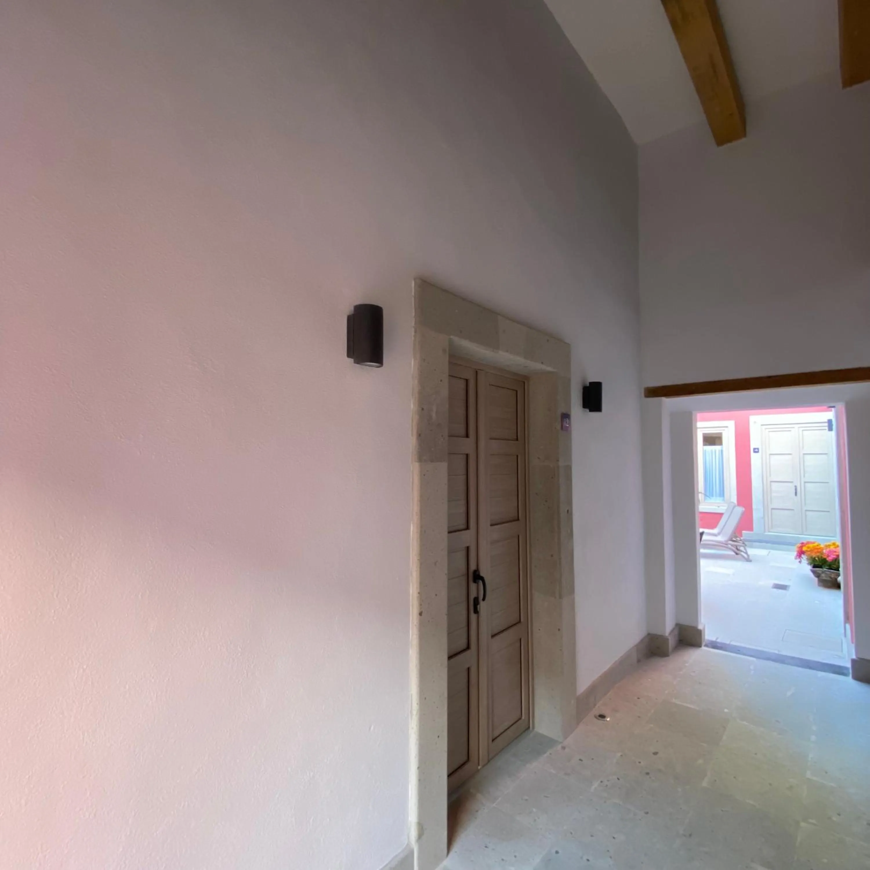 Property building in Hotel Casa Once