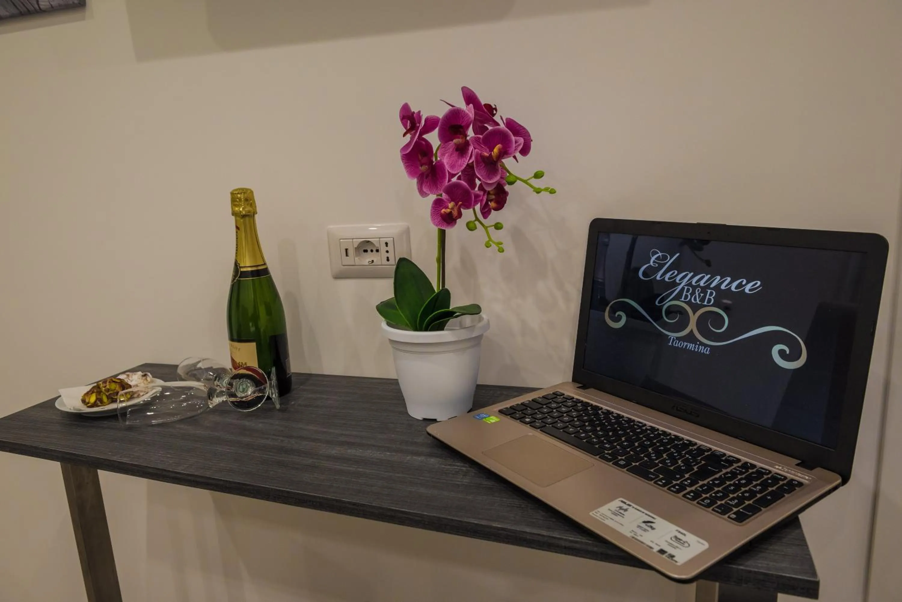 TV and multimedia in B&B Elegance