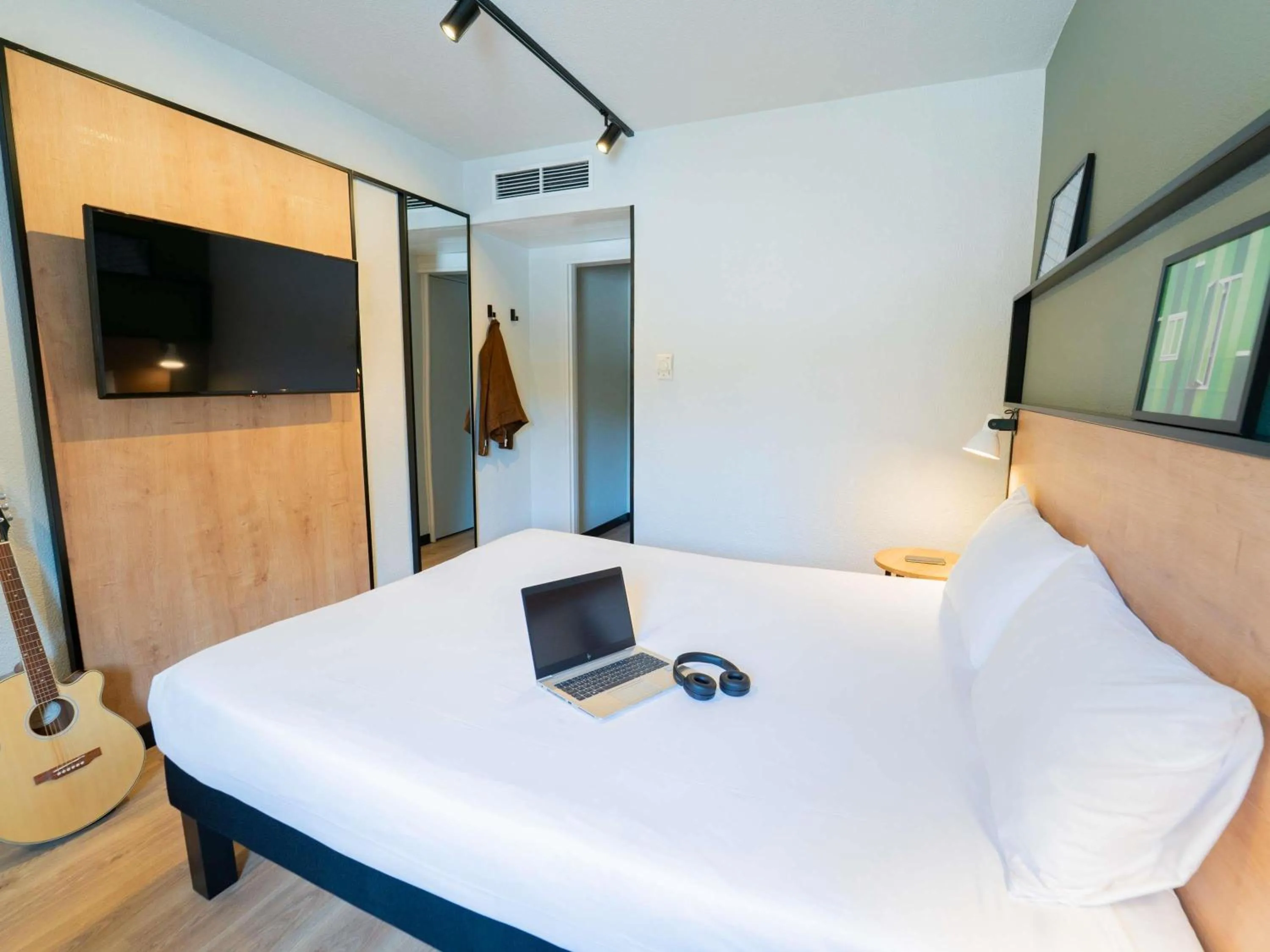 Bedroom, Bed in Hotel ibis Guimaraes