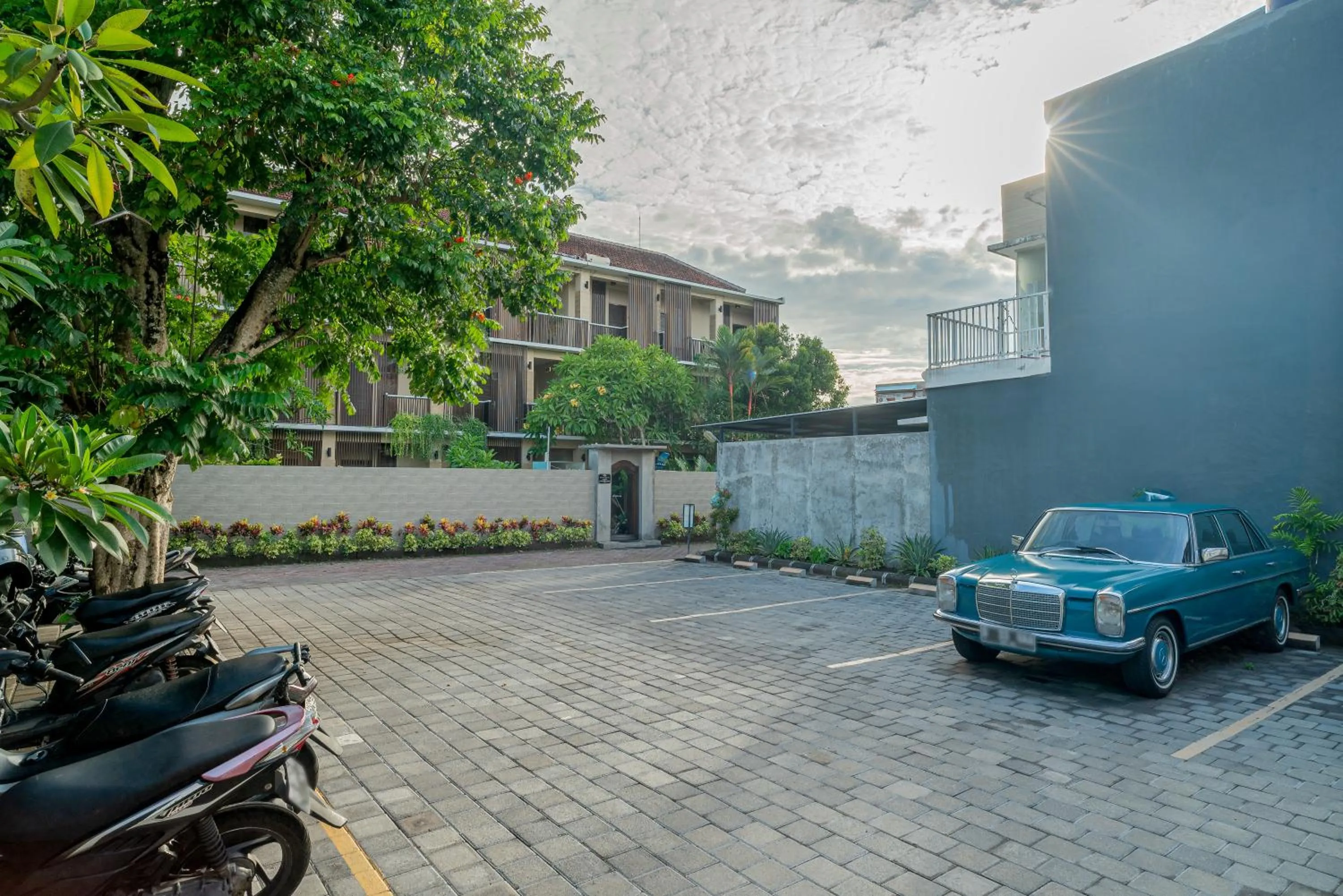 Parking in Dream @ Jimbaran