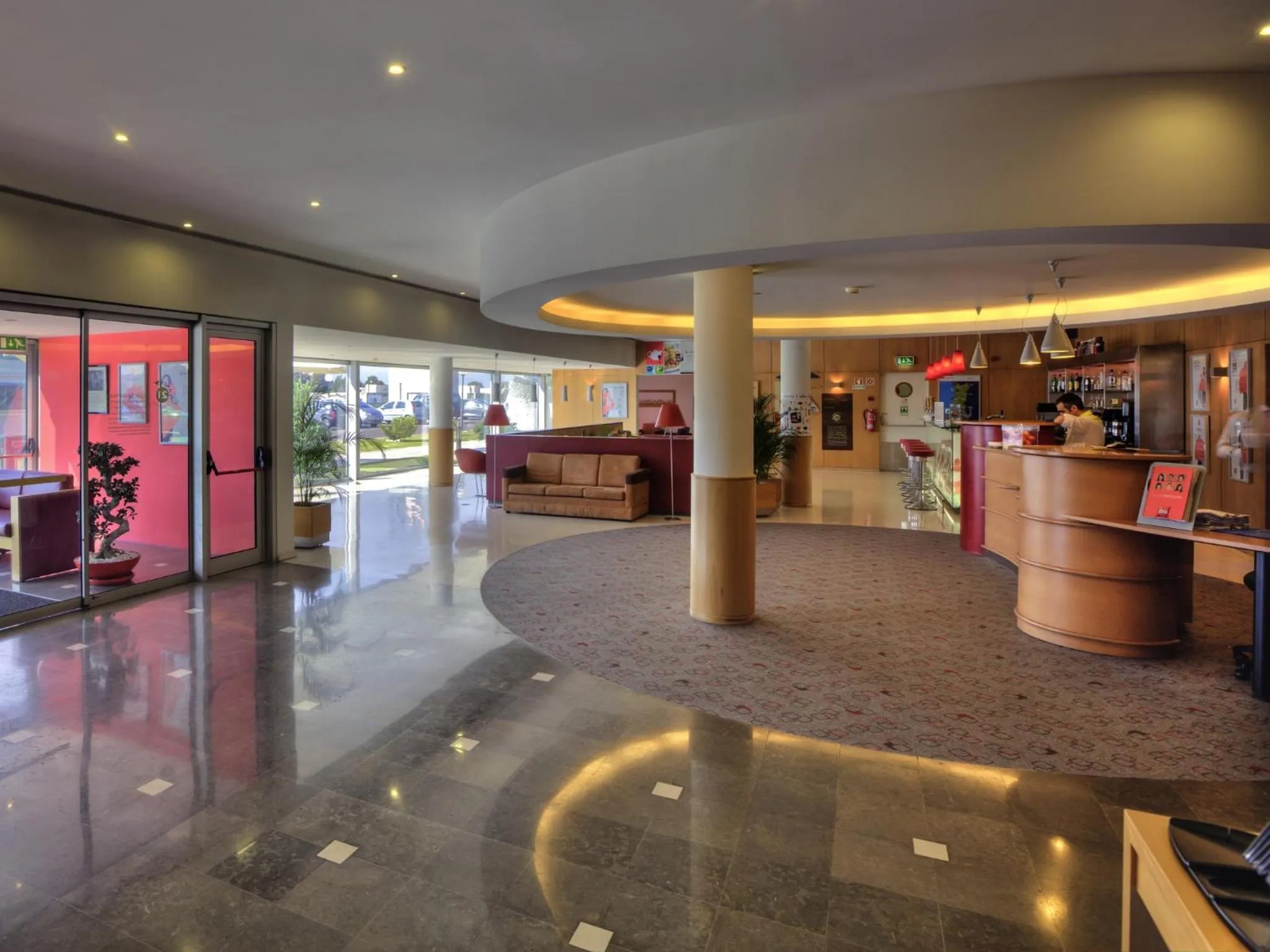 Lobby or reception in Hotel ibis Porto Sao Joao