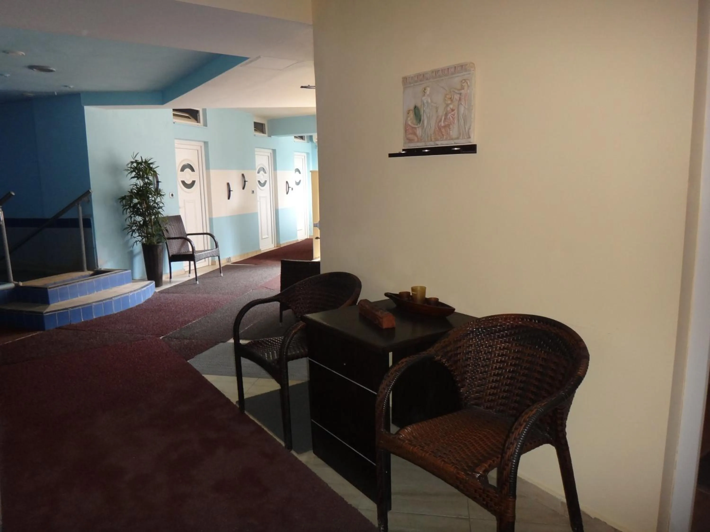 Lobby or reception in 9 Queens Spa Hotel