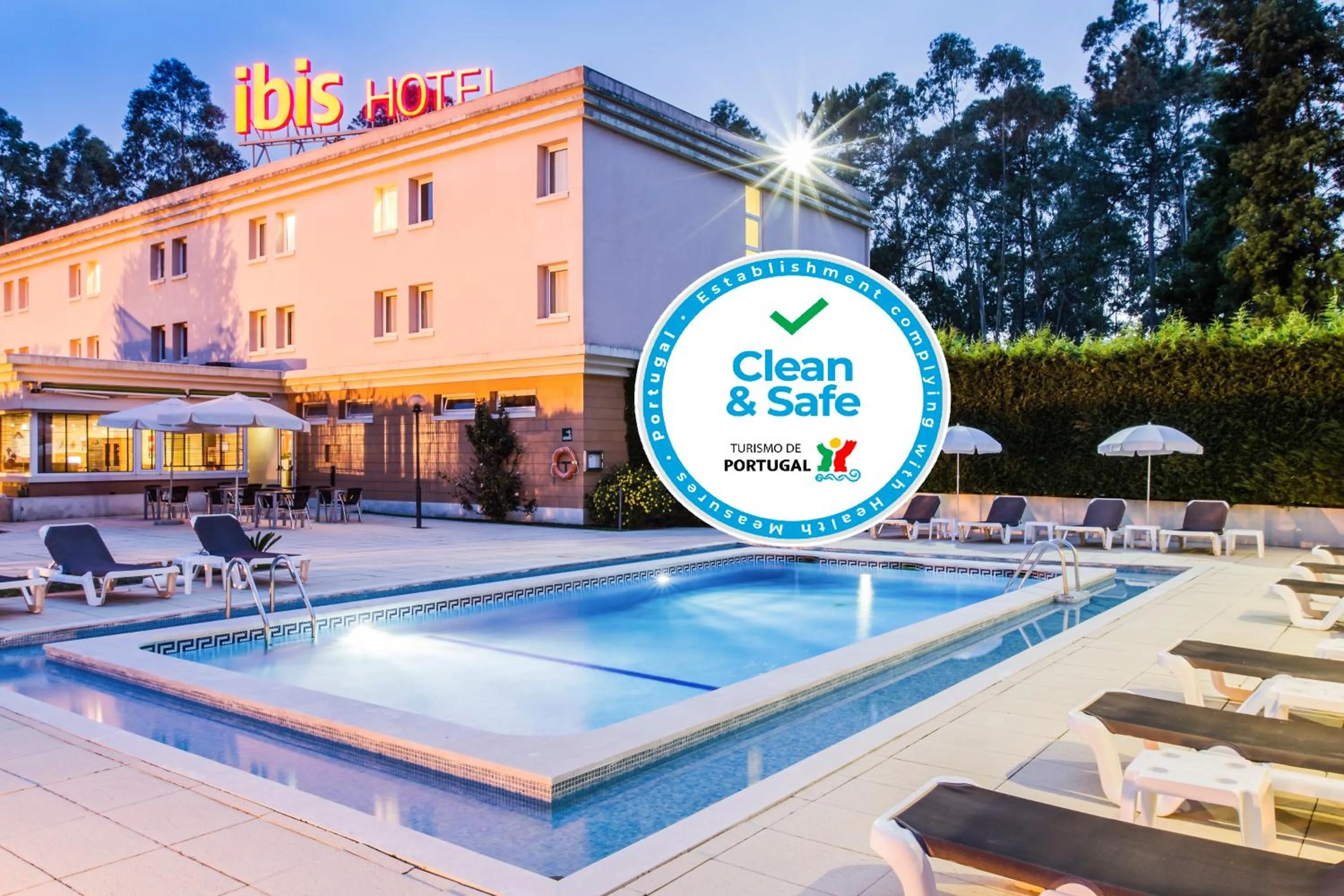 Property building in Hotel ibis Porto Sul Europarque