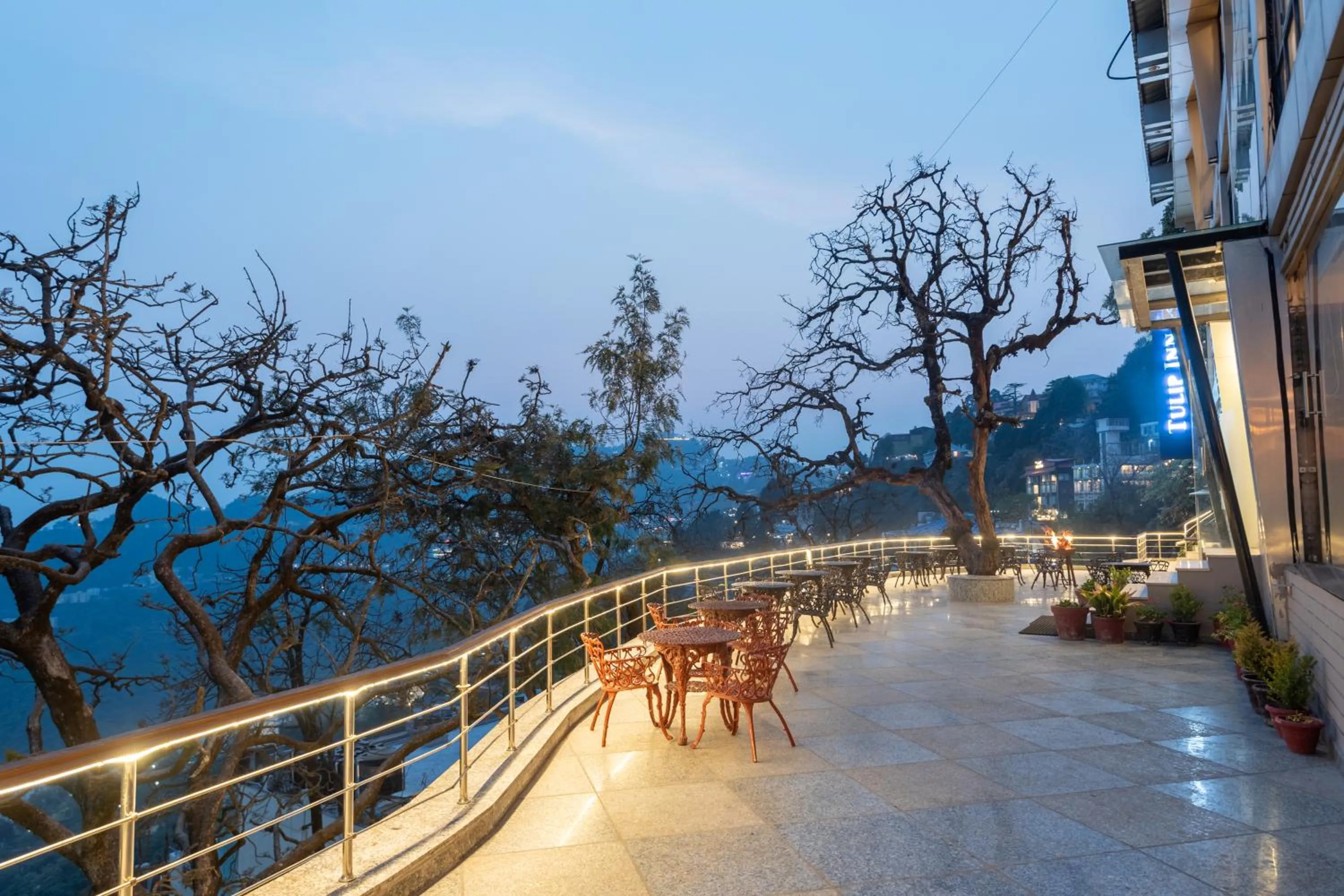 Balcony/Terrace in Tulip Inn Green Castle Mall road