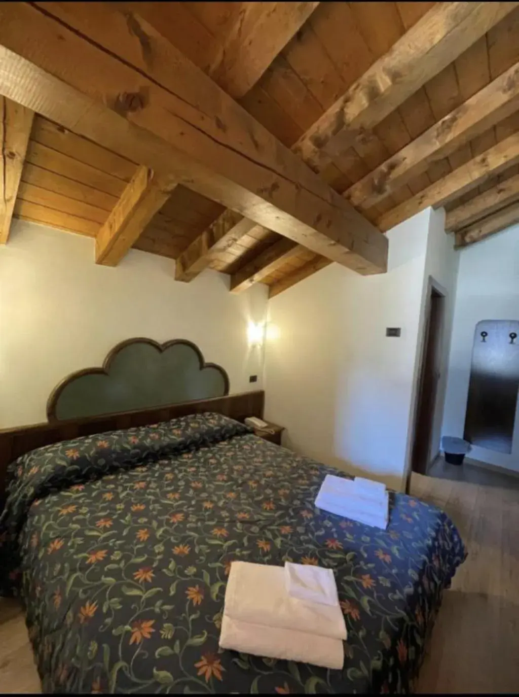 Economy Double or Twin Room in Hotel Quadrifoglio Economy Double or Twin Room in Hotel Quadrifoglio